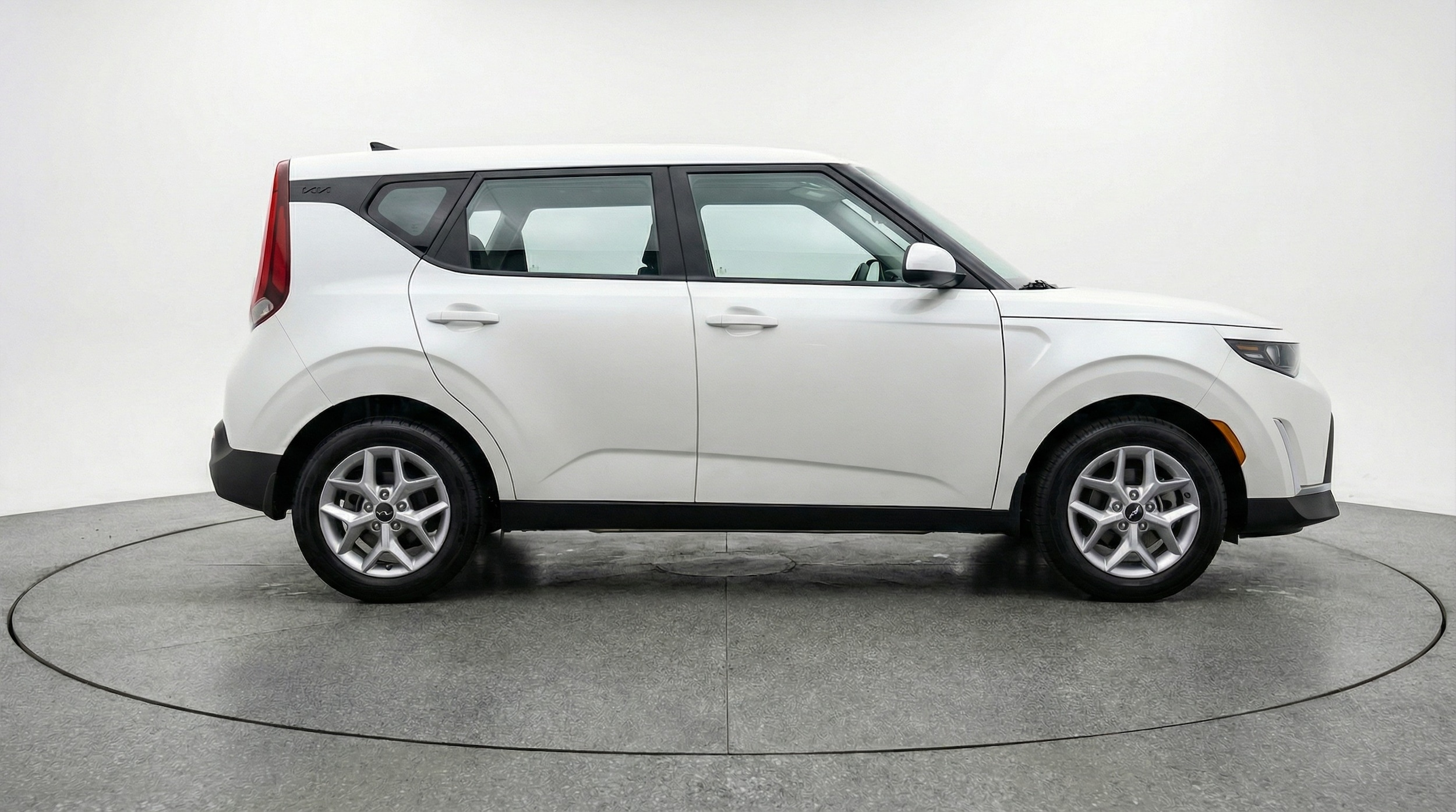 Thumbnail: 2025 Kia Soul - 8