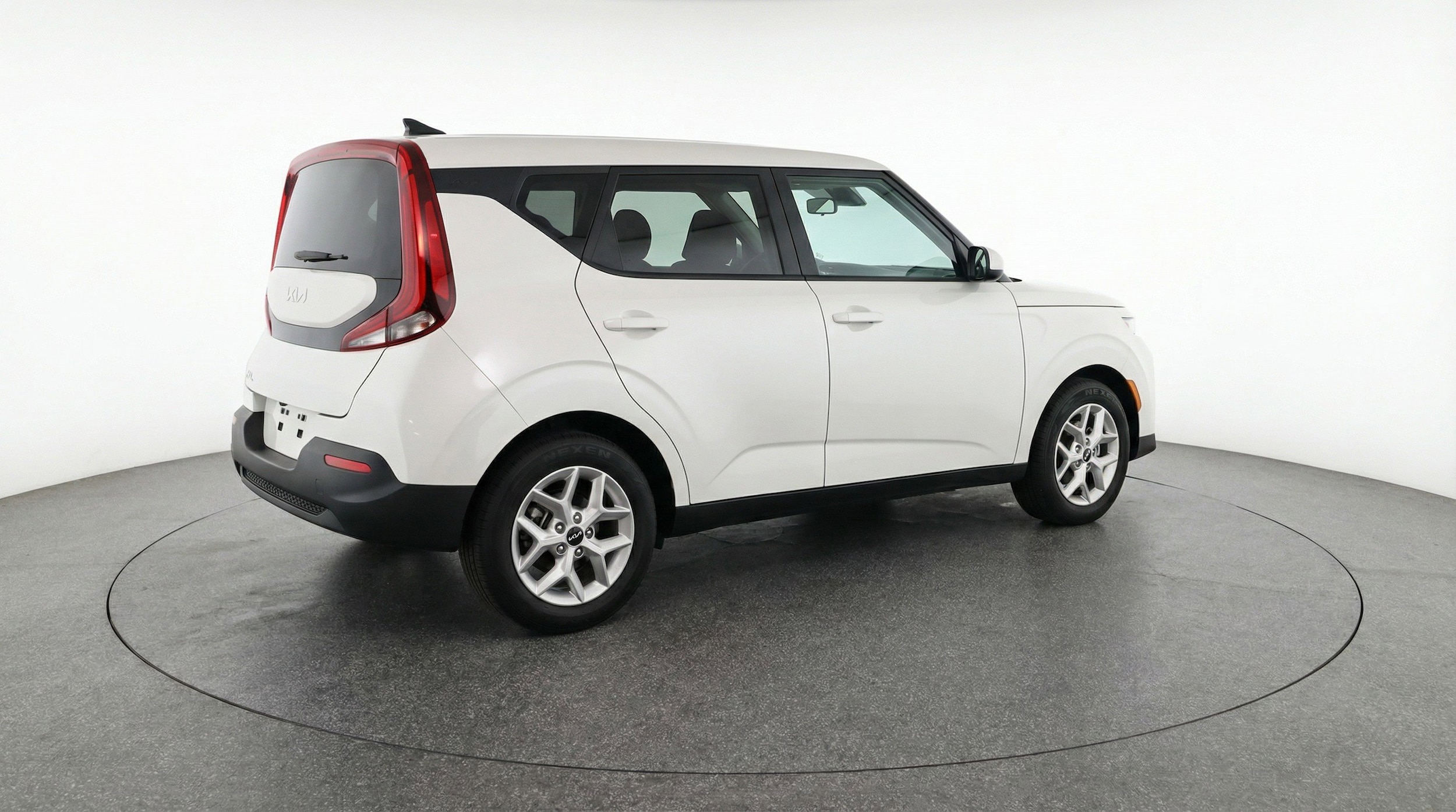 Thumbnail: 2025 Kia Soul - 9