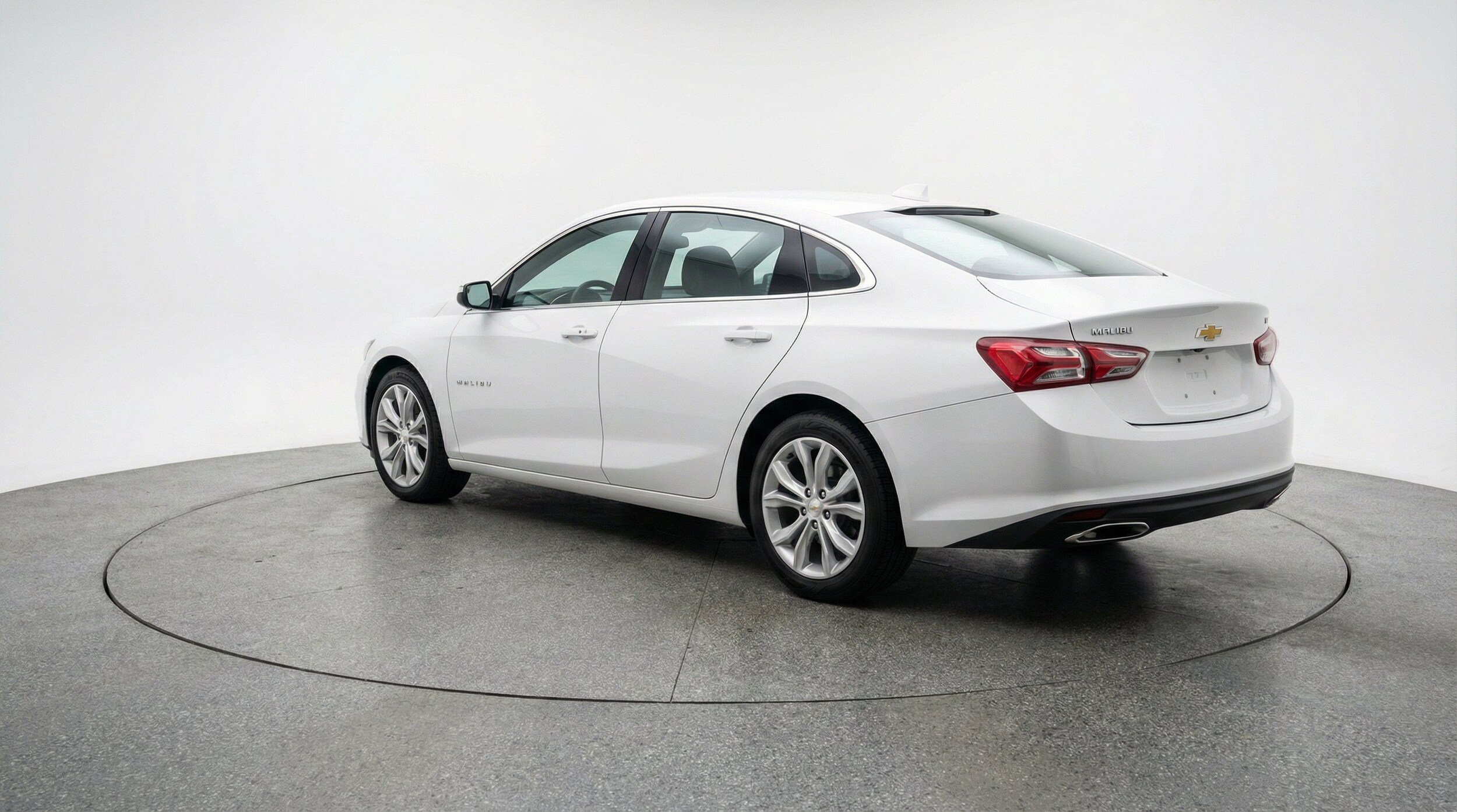 Thumbnail: 2024 Chevrolet Malibu - 6