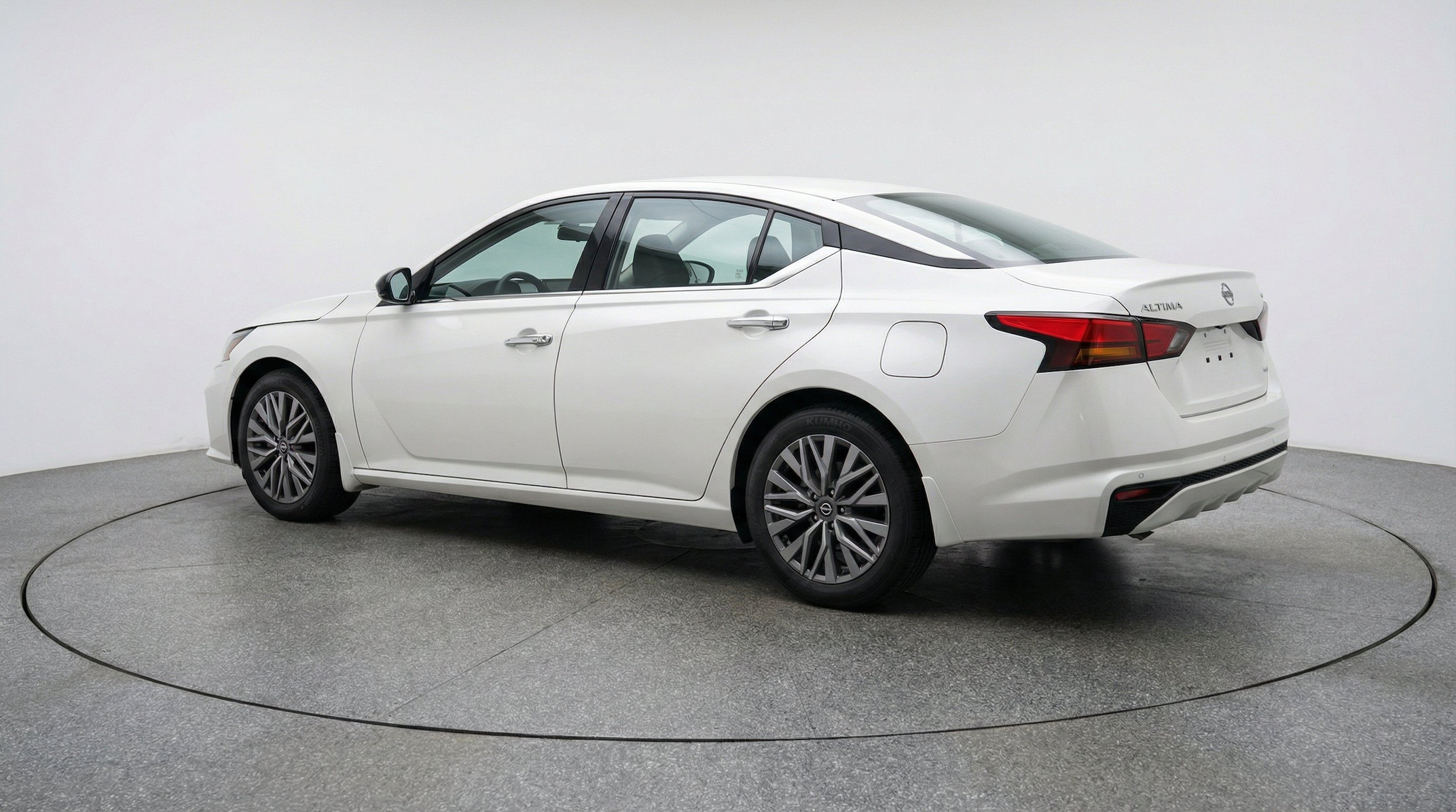 Thumbnail: 2025 Nissan Altima - 6