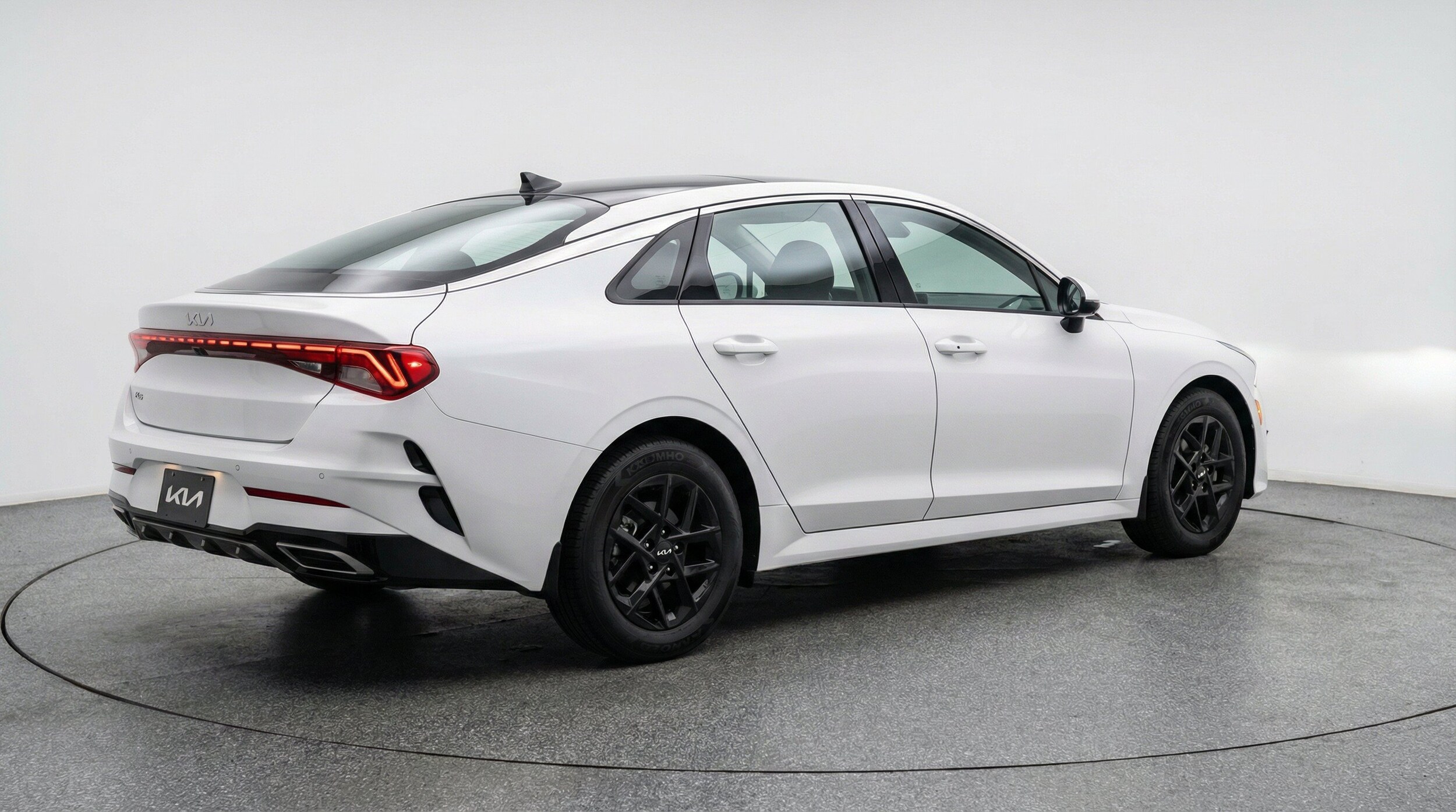 Thumbnail: 2025 Kia K5 - 9