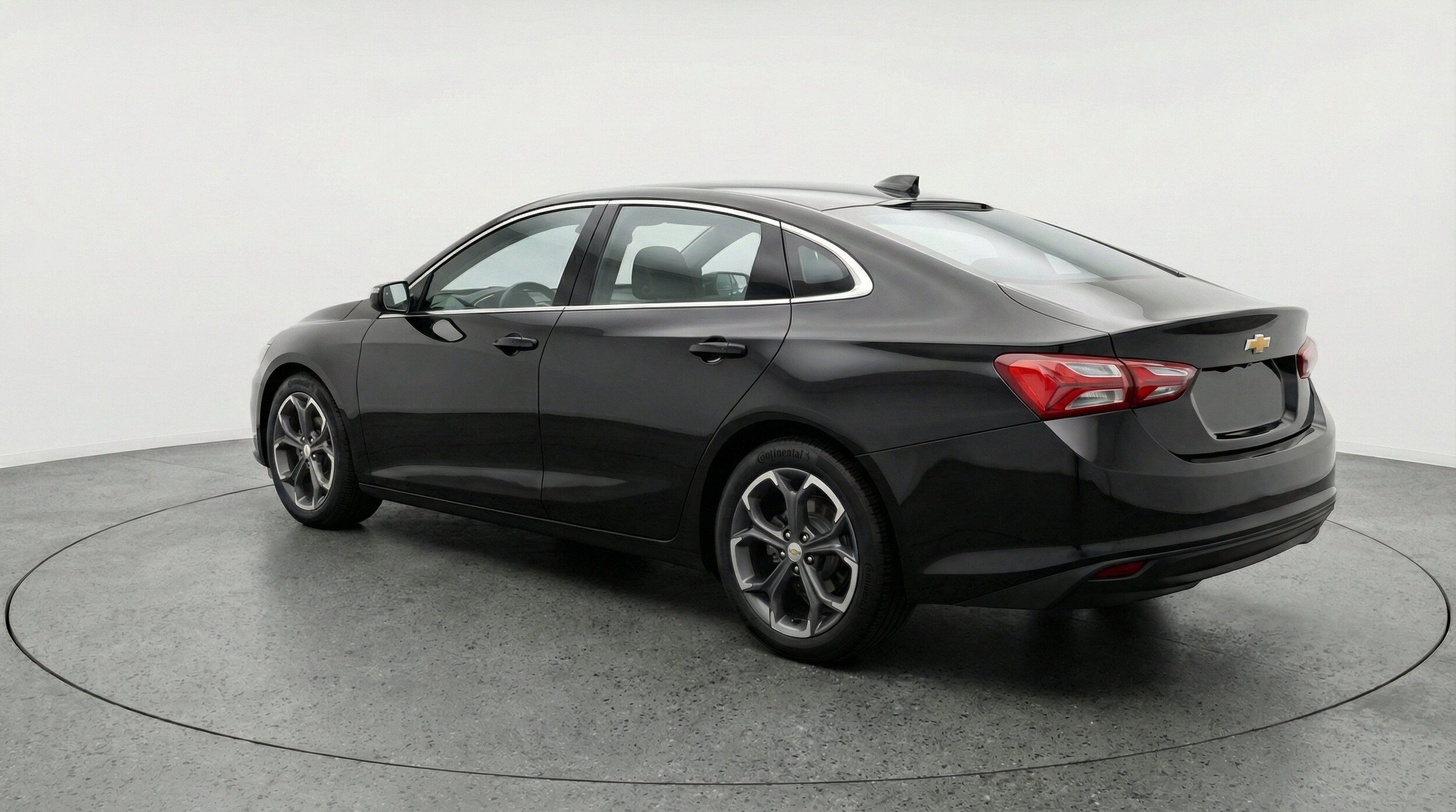 Thumbnail: 2024 Chevrolet Malibu - 6
