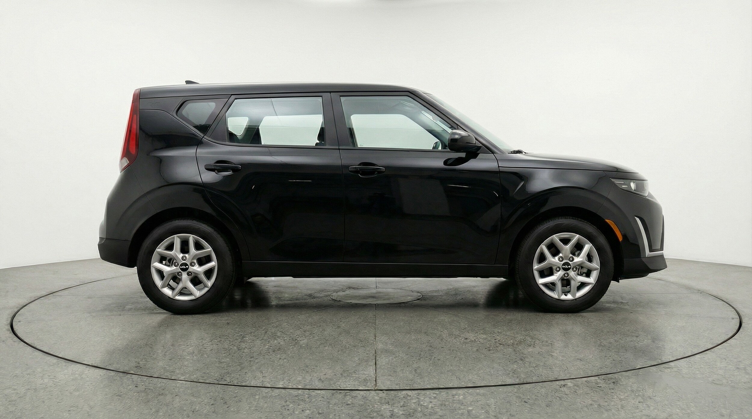 Thumbnail: 2025 Kia Soul - 11