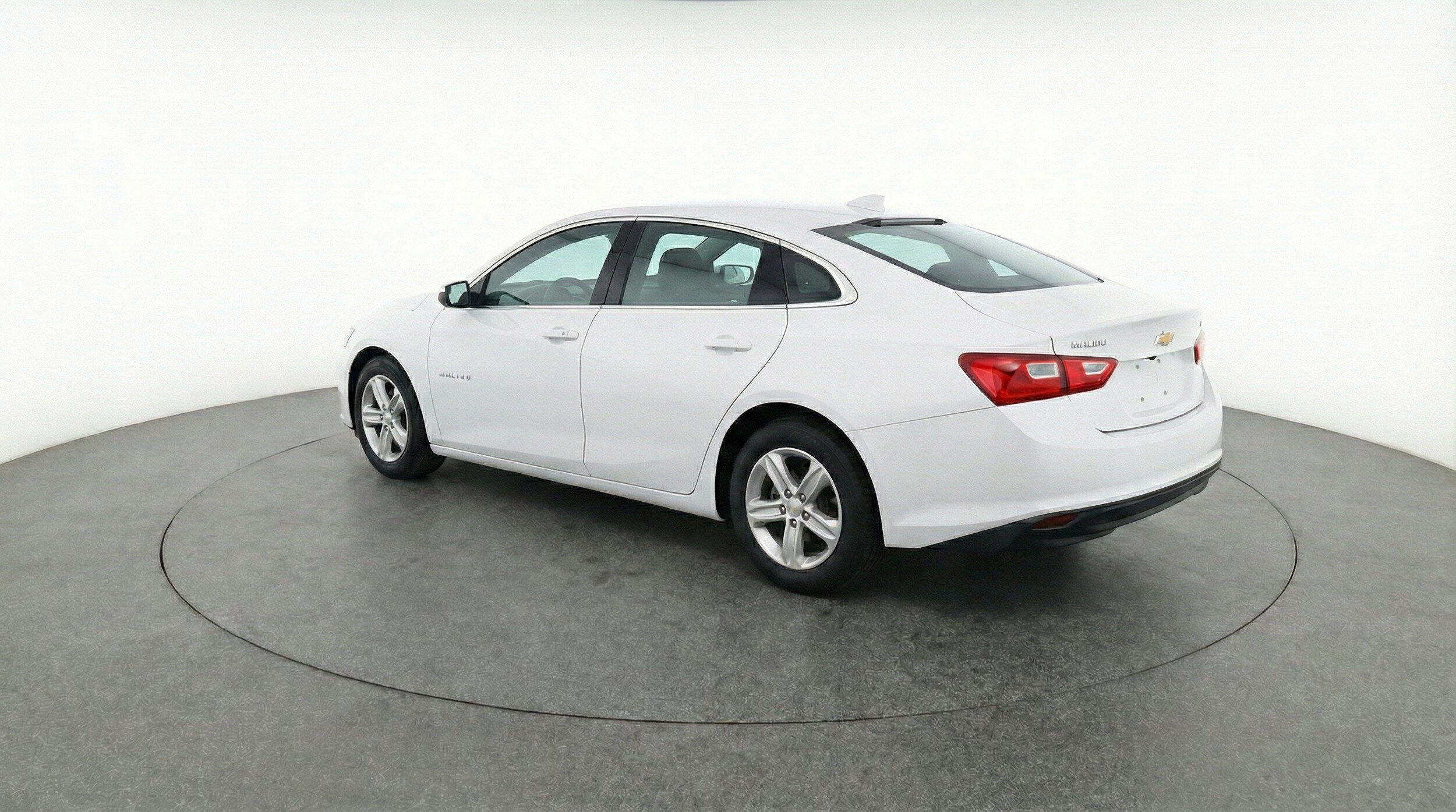Thumbnail: 2024 Chevrolet Malibu - 6
