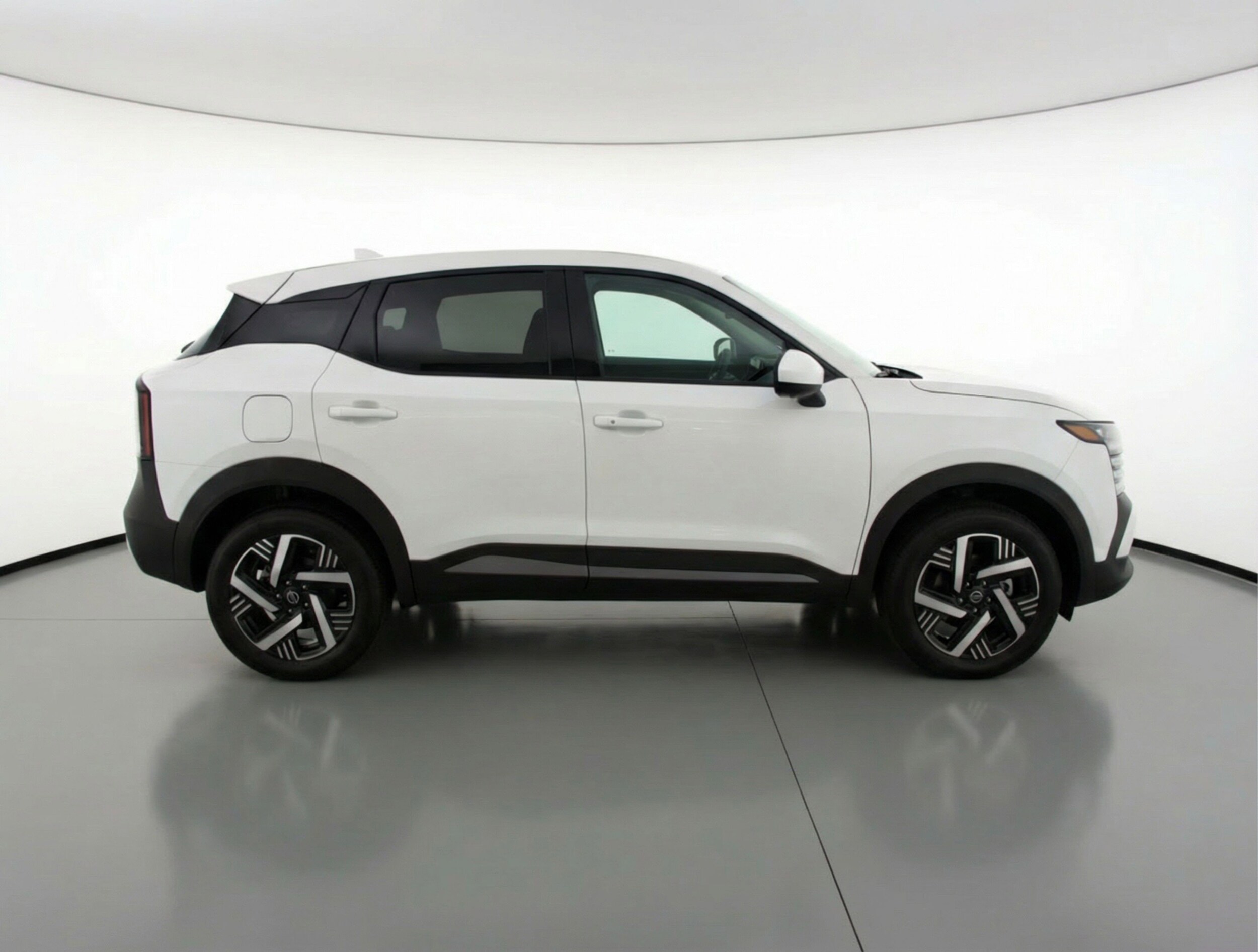 Thumbnail: 2025 Nissan Kicks - 11