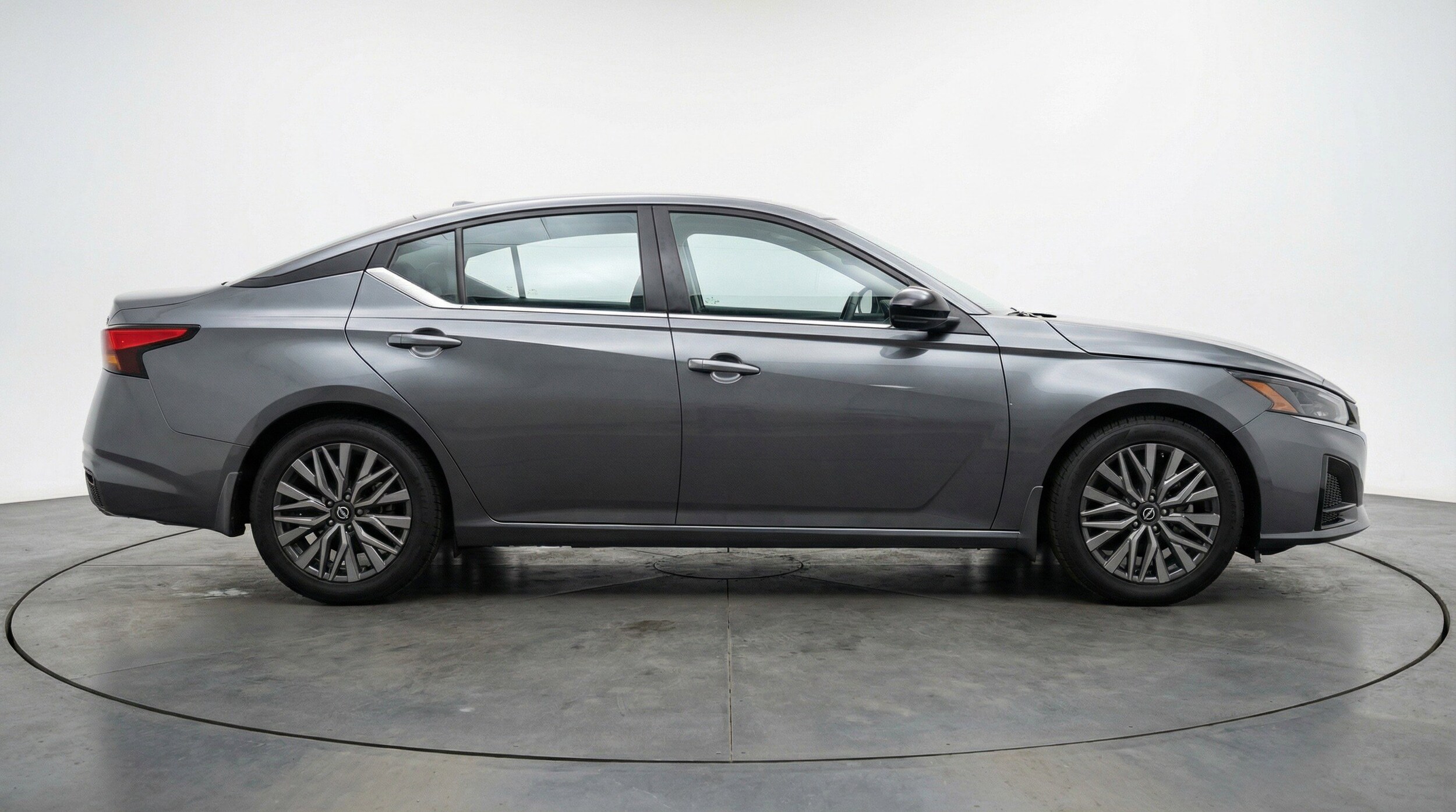 Thumbnail: 2025 Nissan Altima - 11