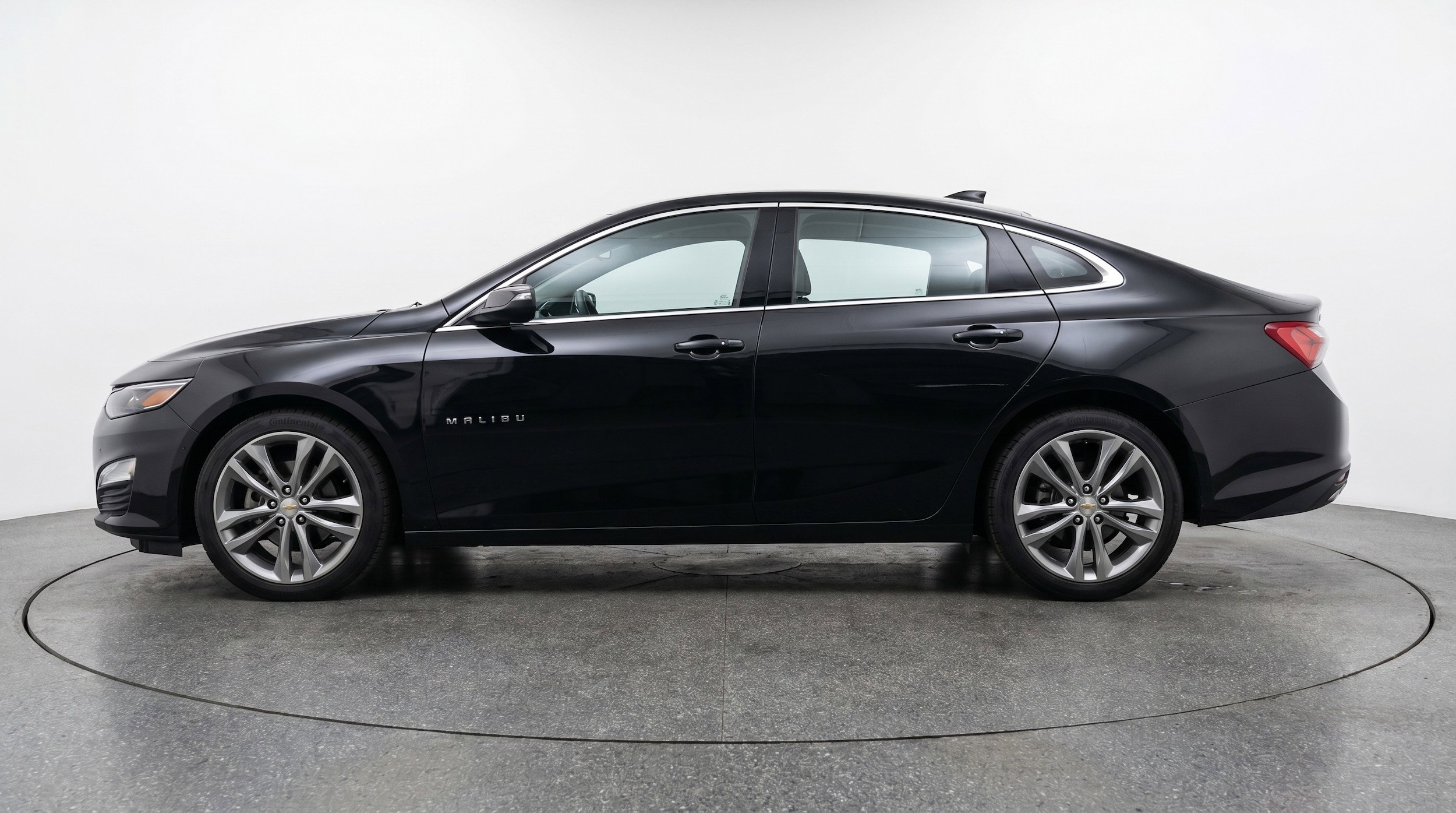 Thumbnail: 2024 Chevrolet Malibu - 5