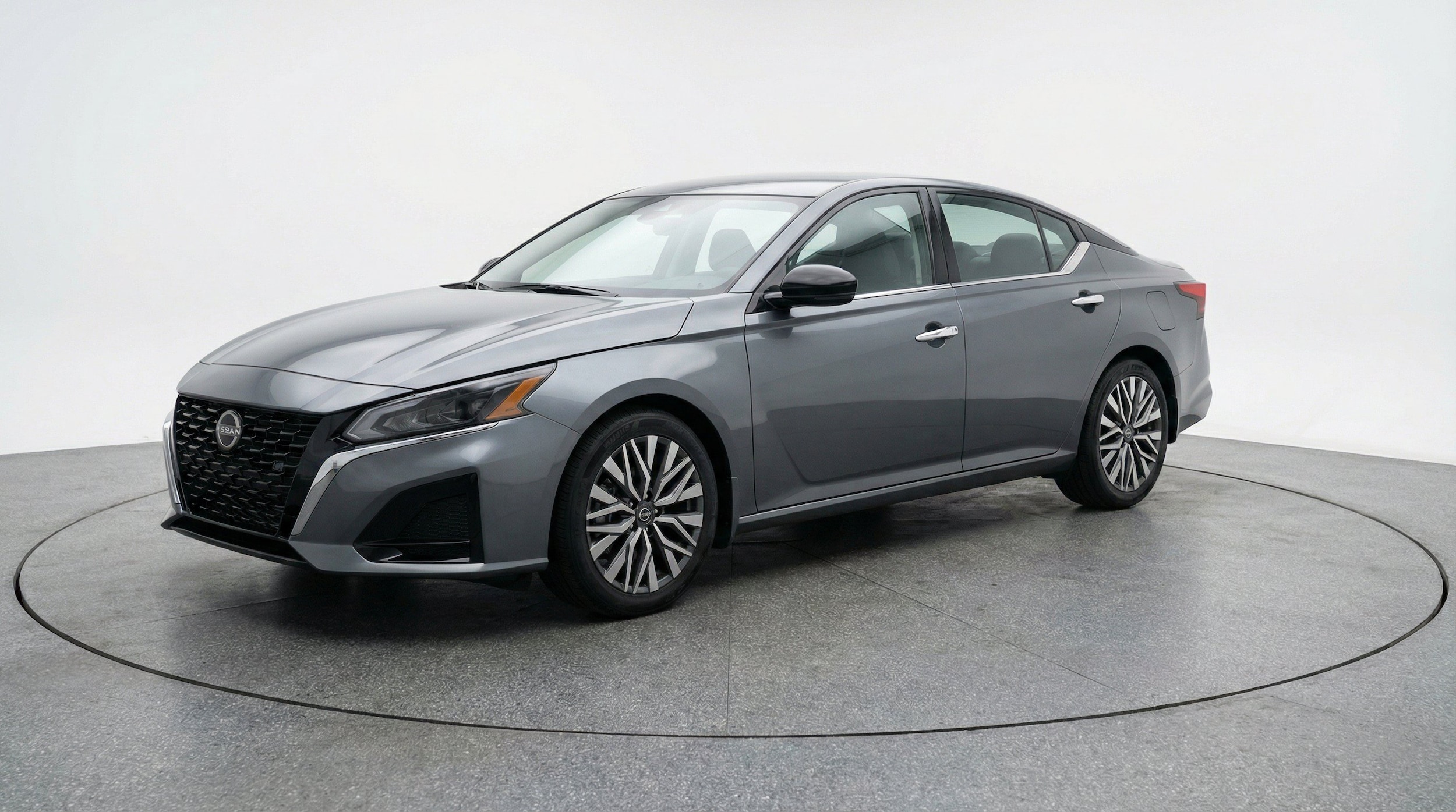 Thumbnail: 2025 Nissan Altima - 3