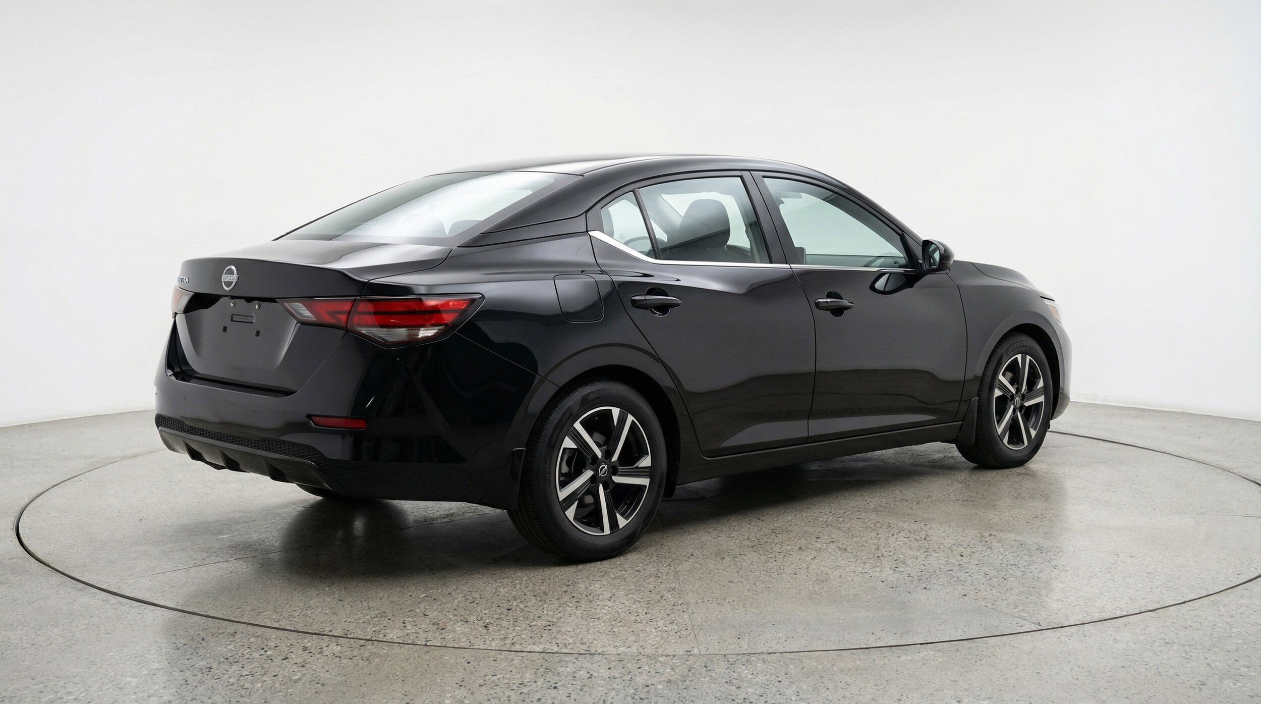Thumbnail: 2025 Nissan Sentra - 9