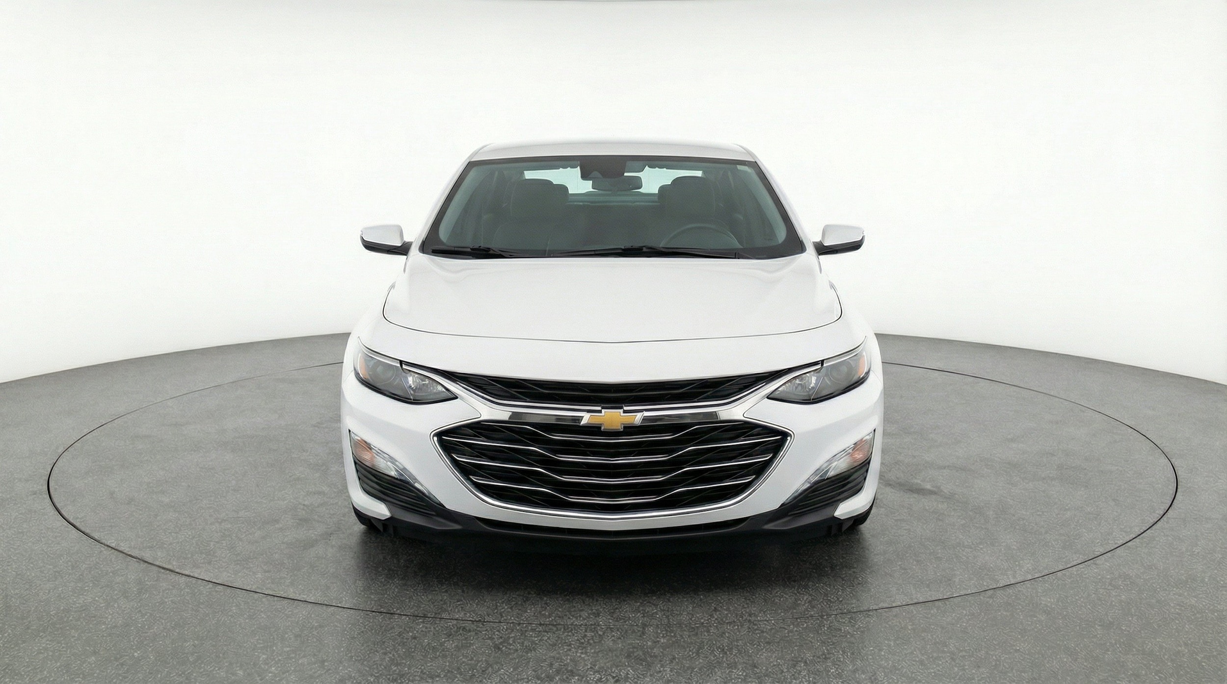Thumbnail: 2024 Chevrolet Malibu - 2