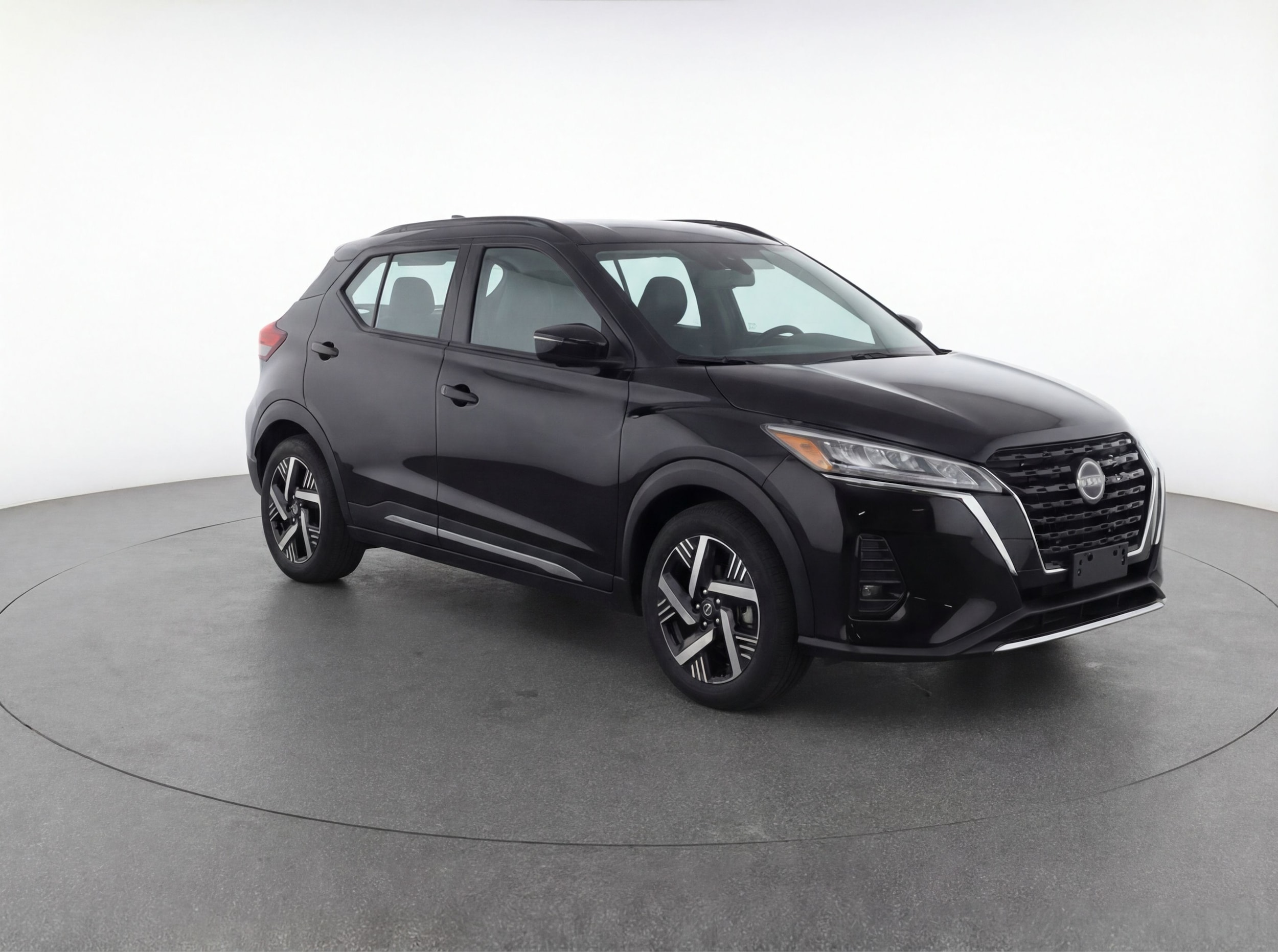 Thumbnail: 2025 Nissan Kicks - 1