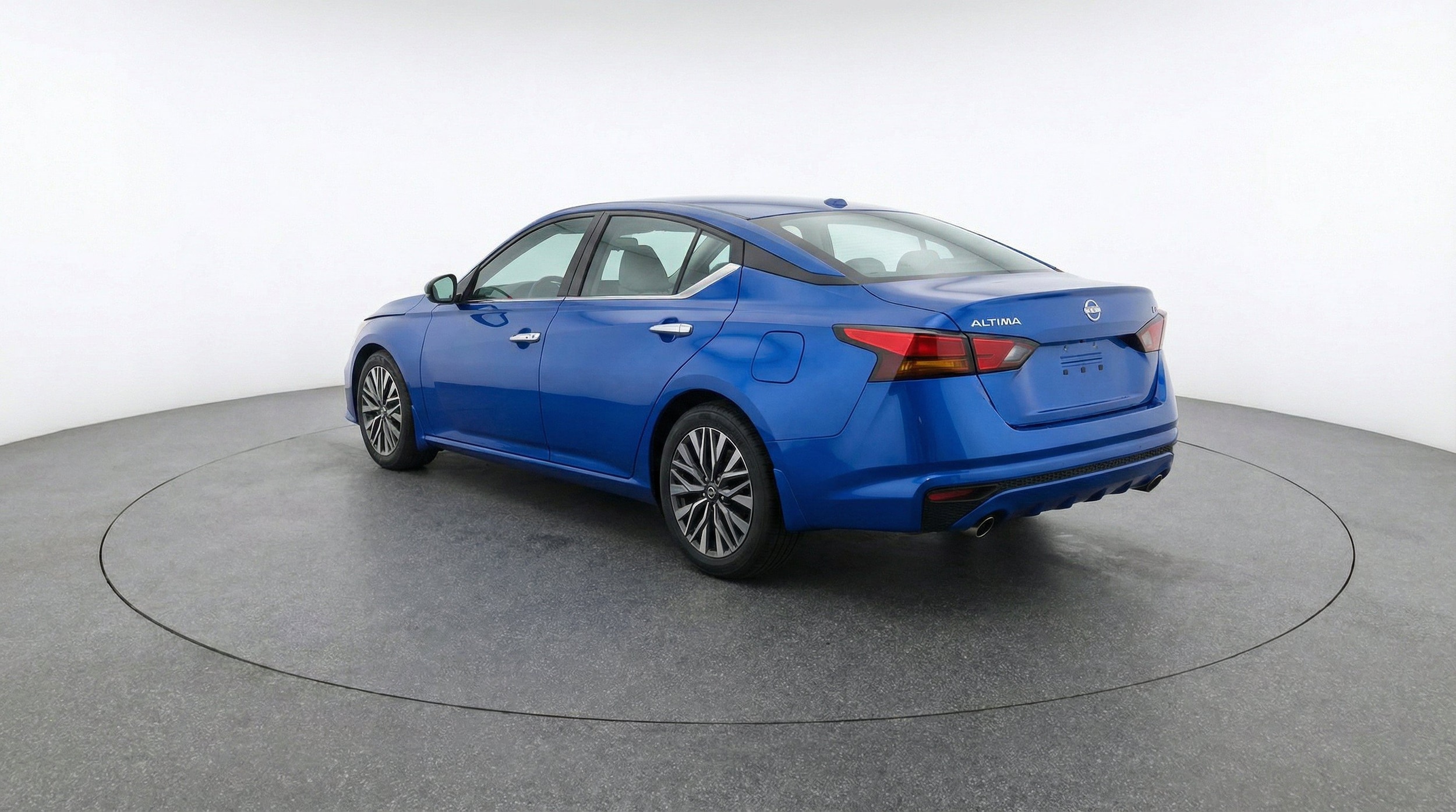 Thumbnail: 2025 Nissan Altima - 6