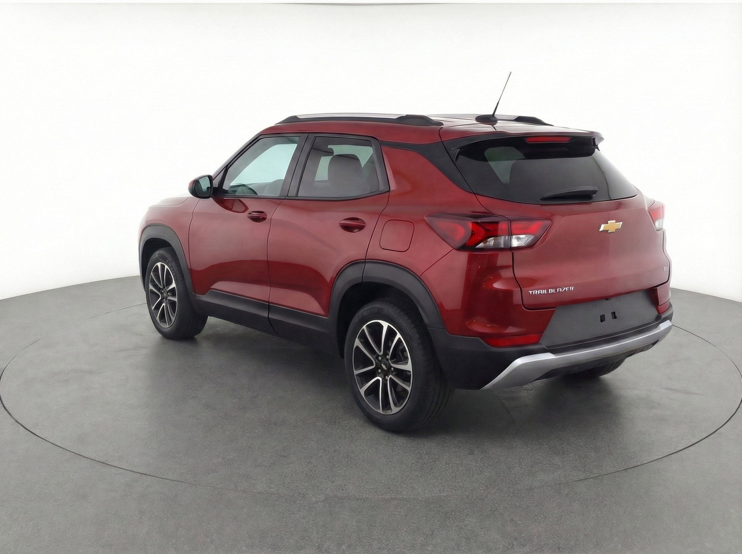 Thumbnail: 2025 Chevrolet TrailBlazer - 6