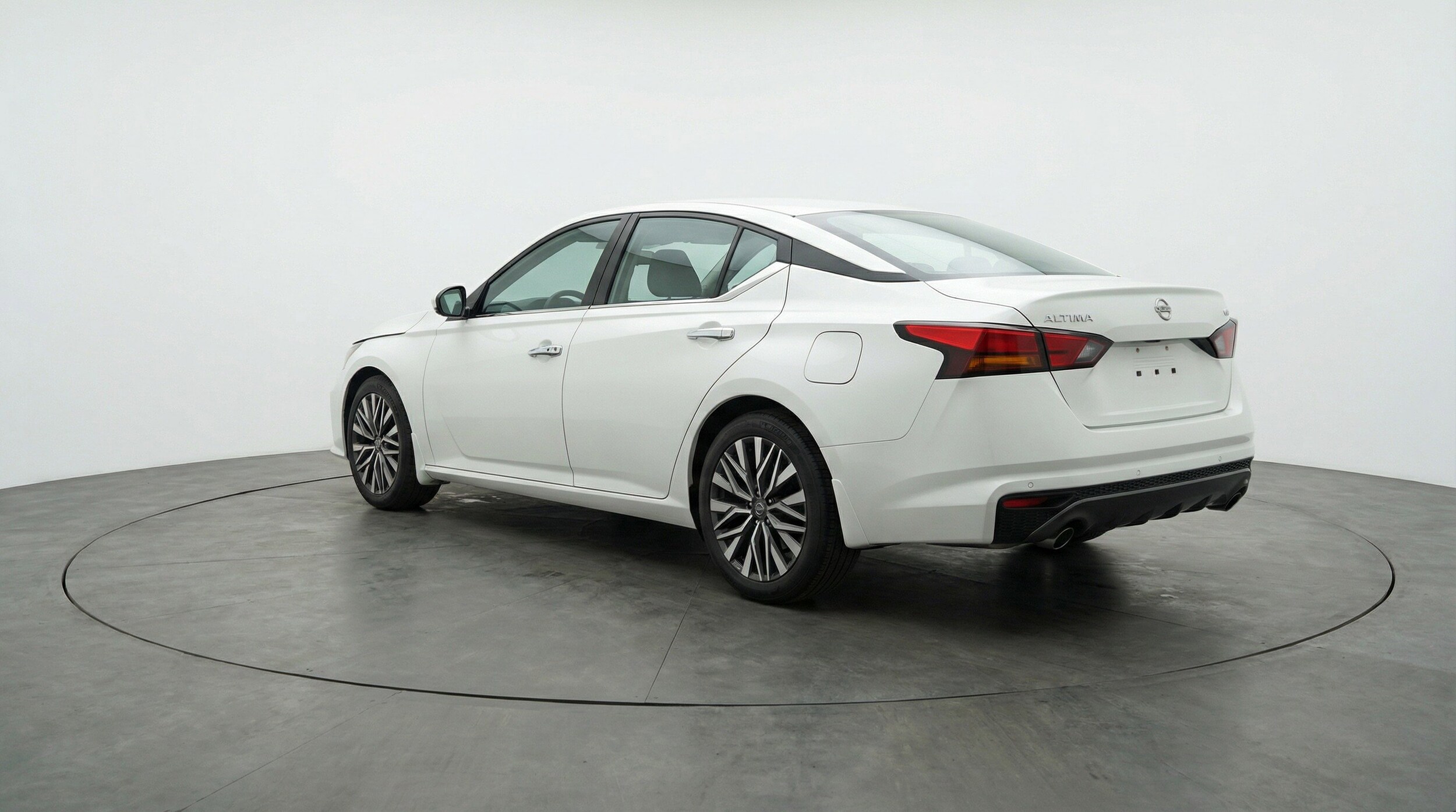 Thumbnail: 2025 Nissan Altima - 6