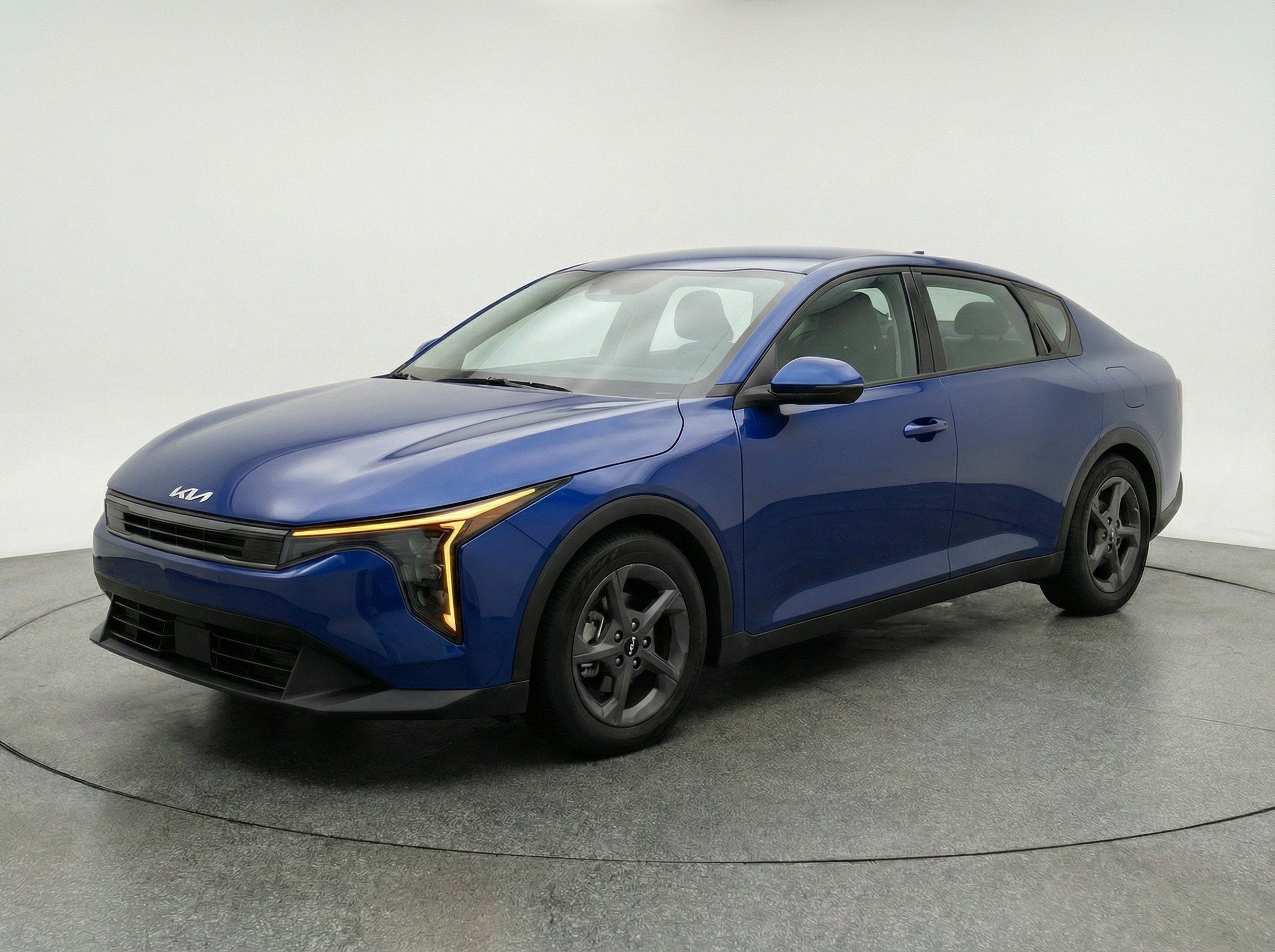 Thumbnail: 2025 Kia K4 - 3