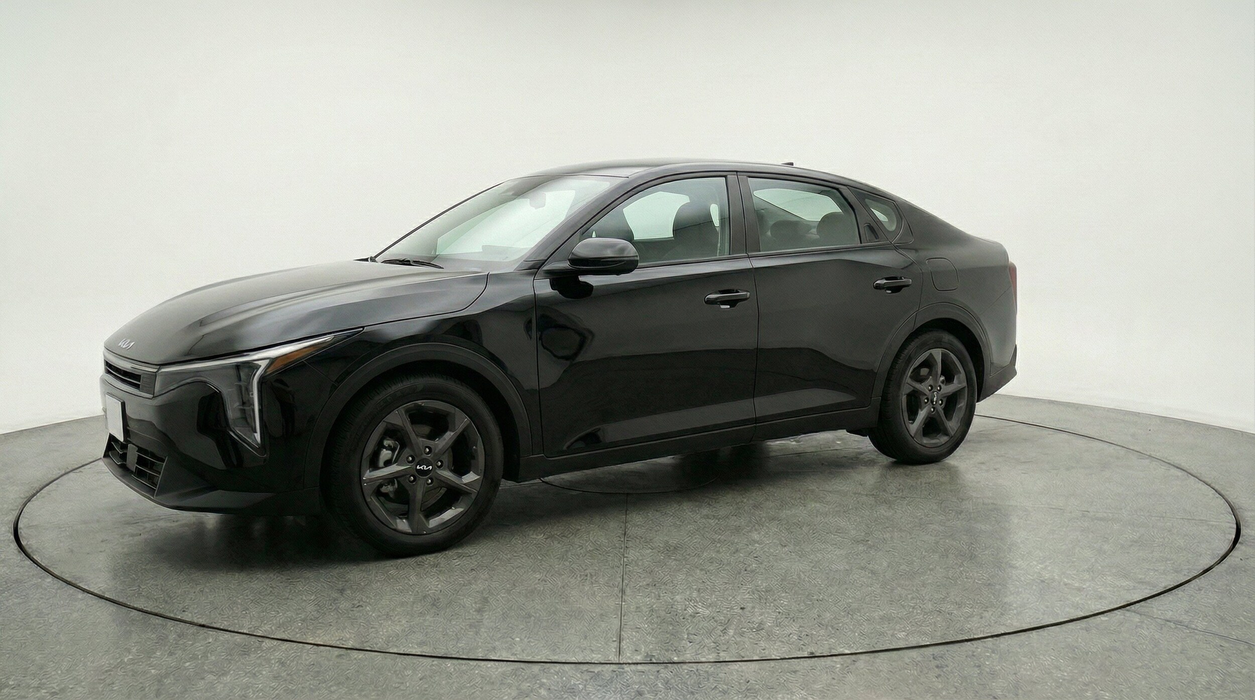 Thumbnail: 2025 Kia K4 - 3