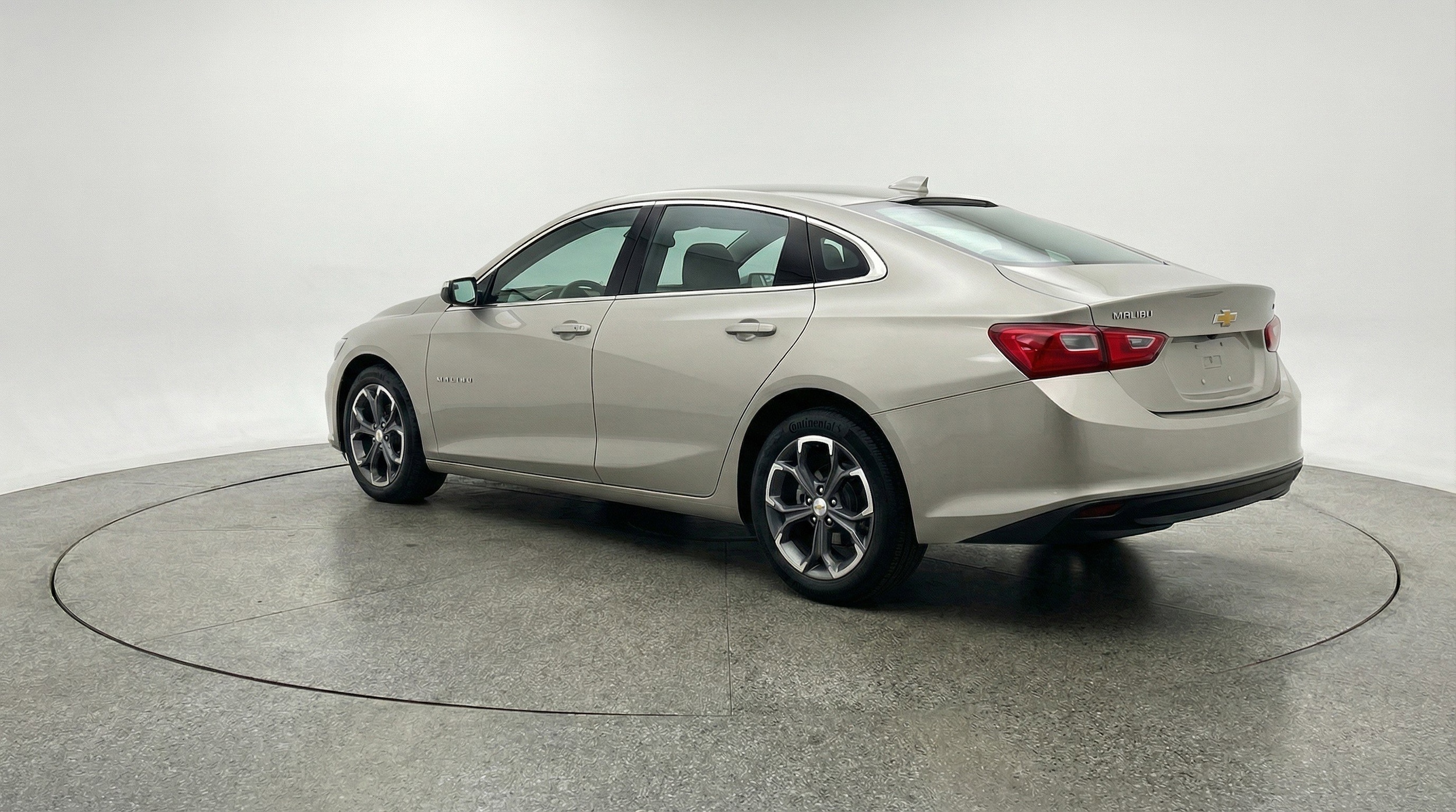 Thumbnail: 2024 Chevrolet Malibu - 6