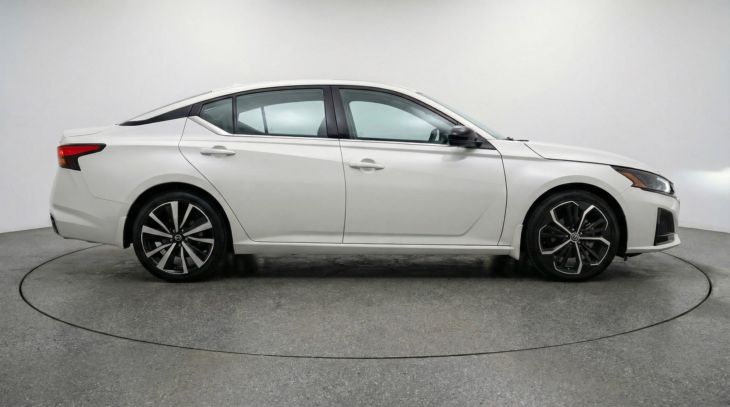 Thumbnail: 2025 Nissan Altima - 11