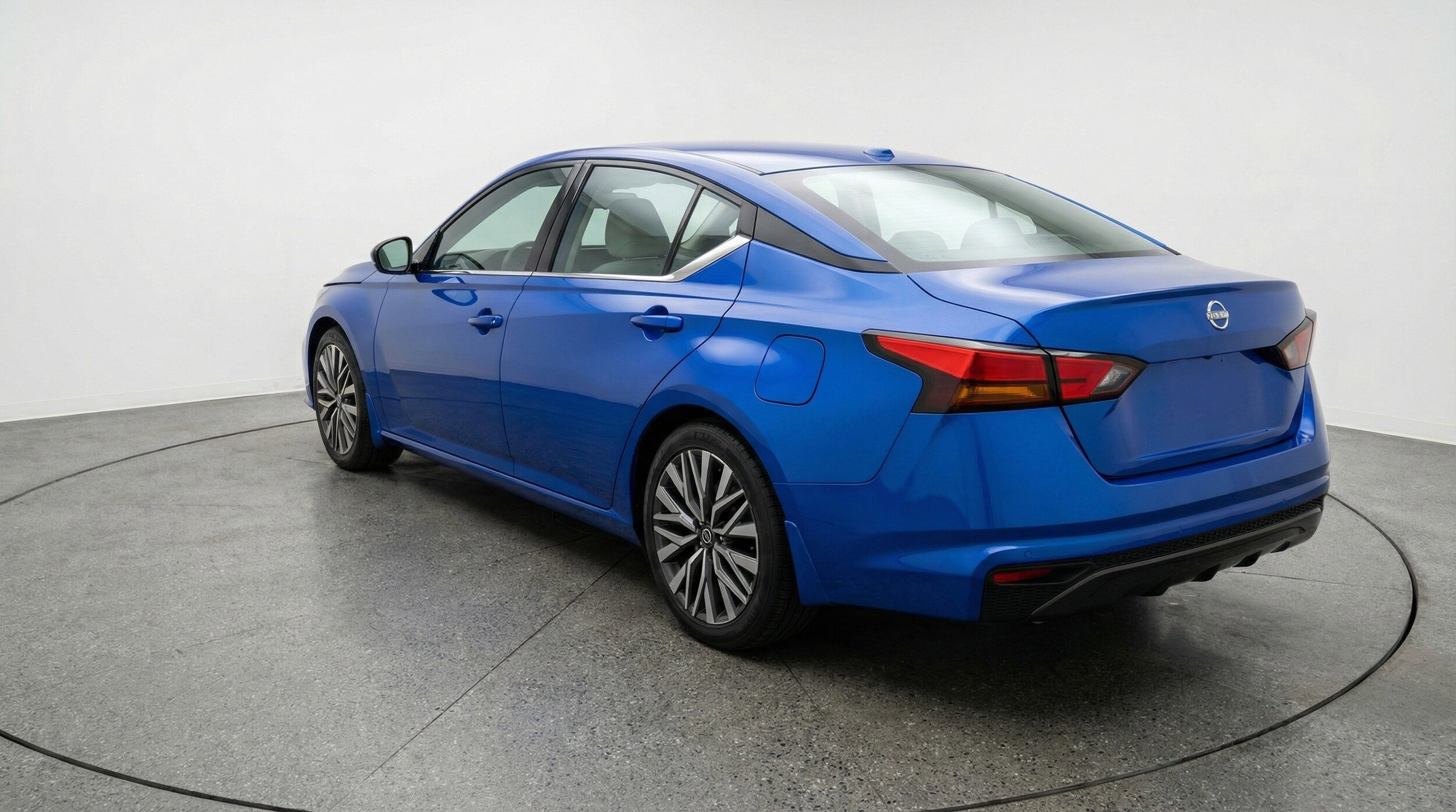 Thumbnail: 2025 Nissan Altima - 6