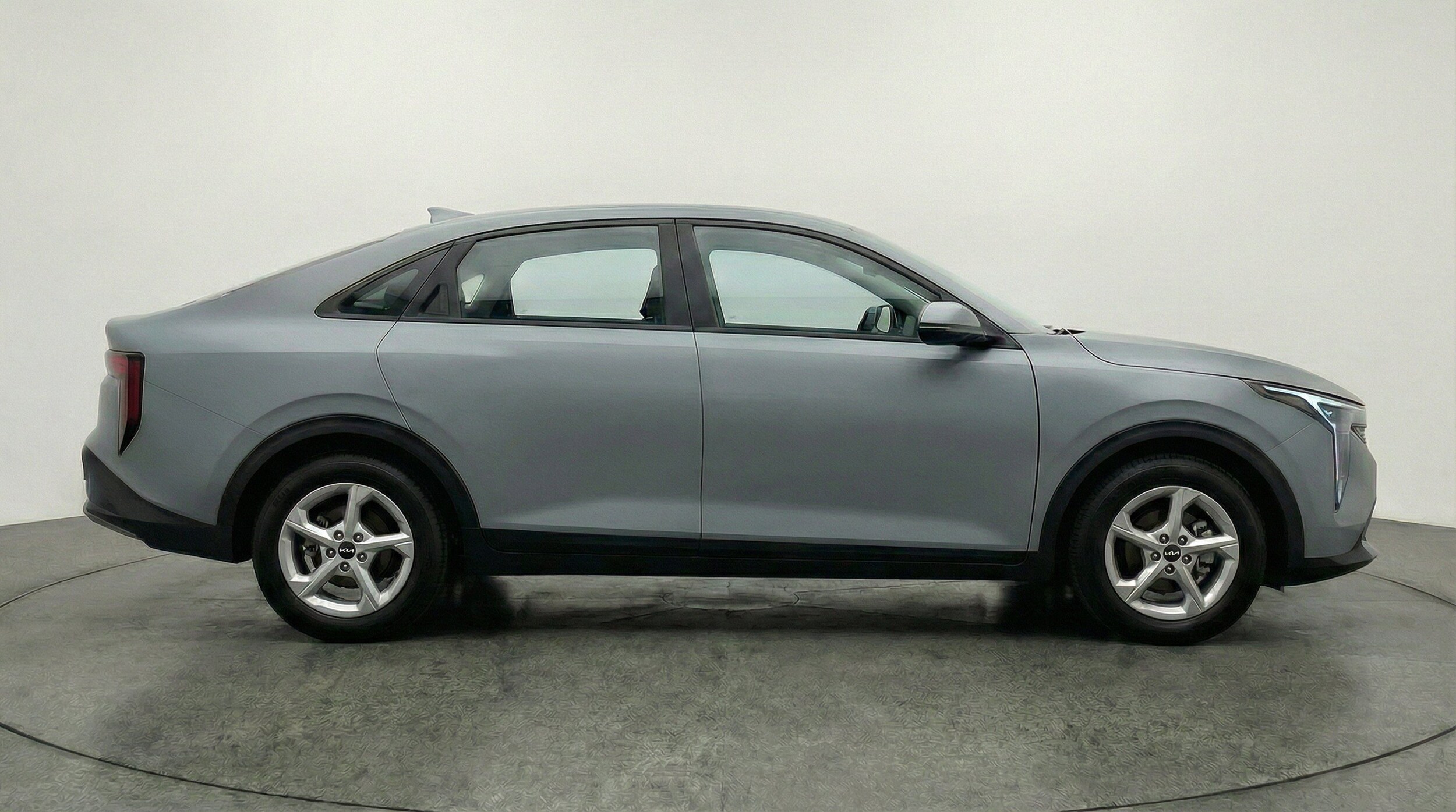 Thumbnail: 2025 Kia K4 - 10
