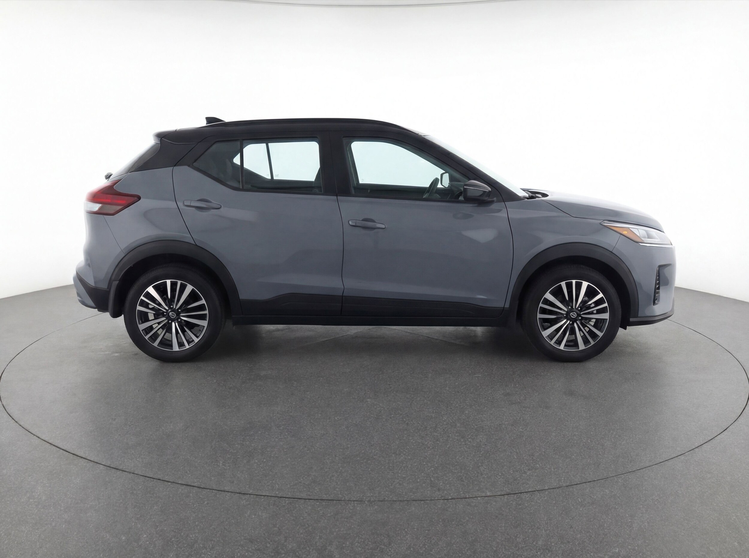 Thumbnail: 2024 Nissan Kicks - 11