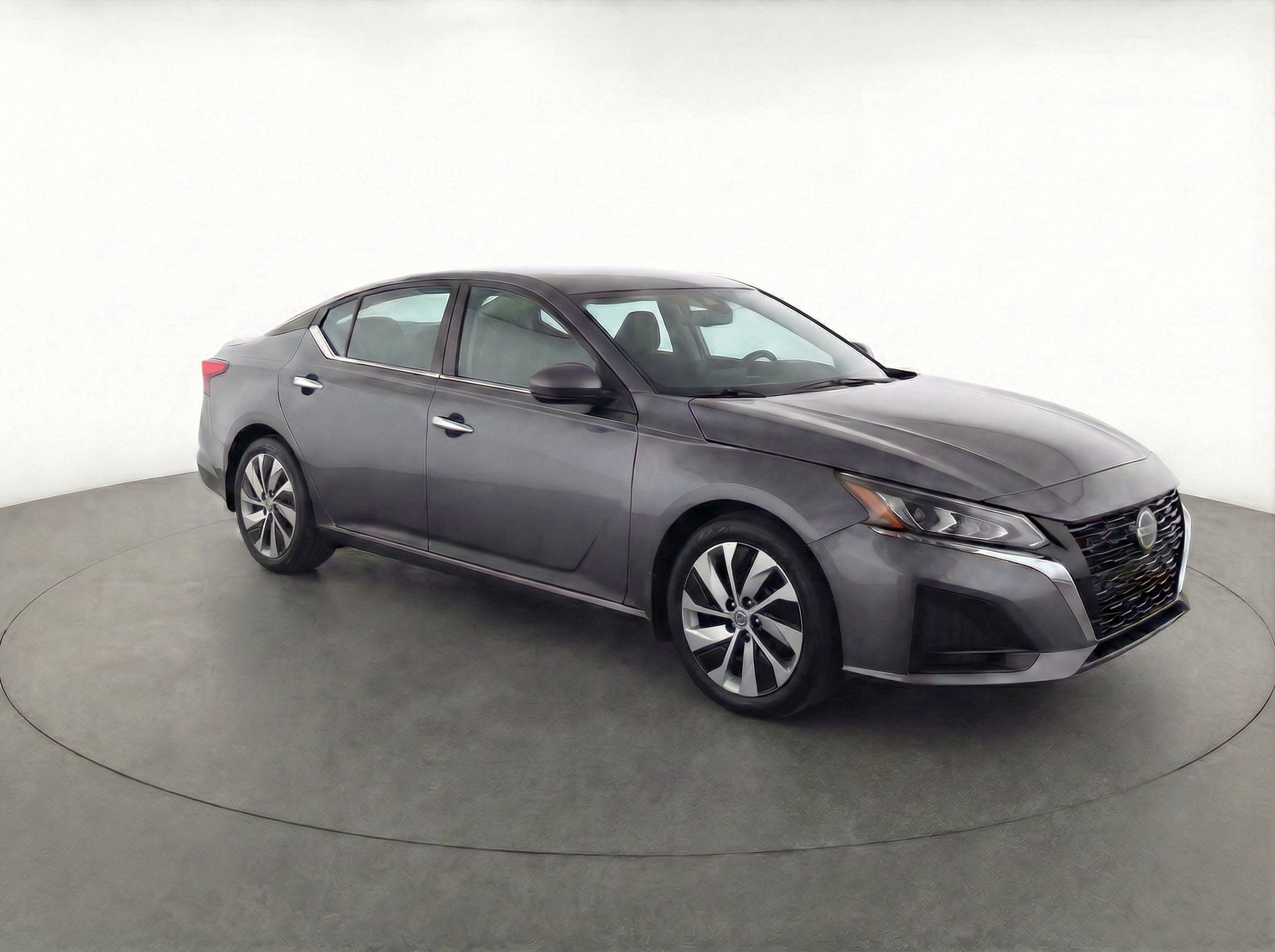 Thumbnail: 2023 Nissan Altima - 1