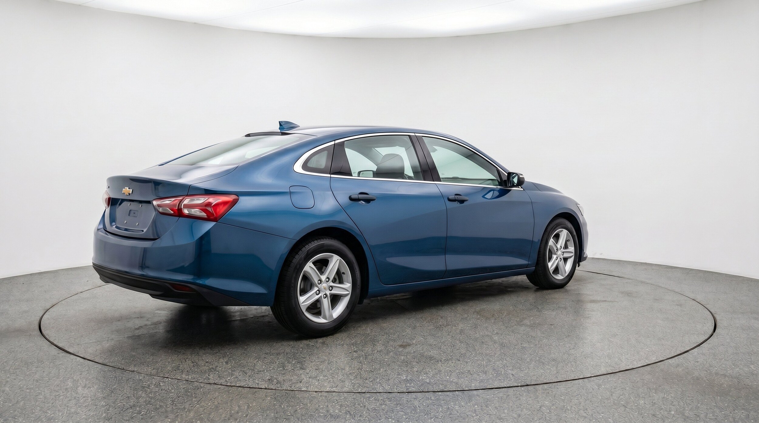 Thumbnail: 2024 Chevrolet Malibu - 9