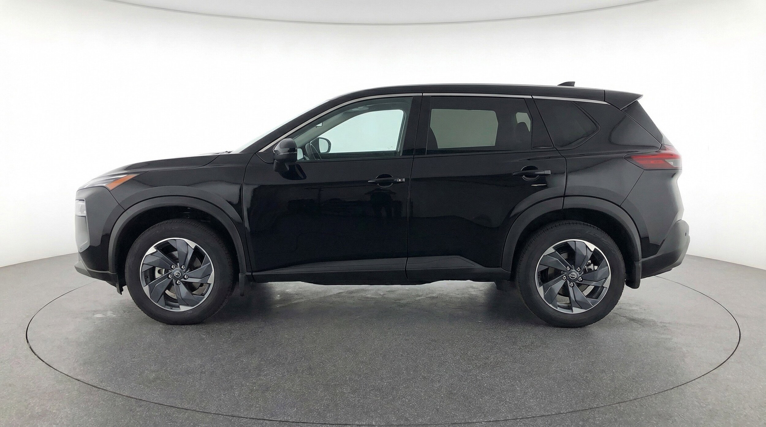 Thumbnail: 2025 Nissan Rogue - 5