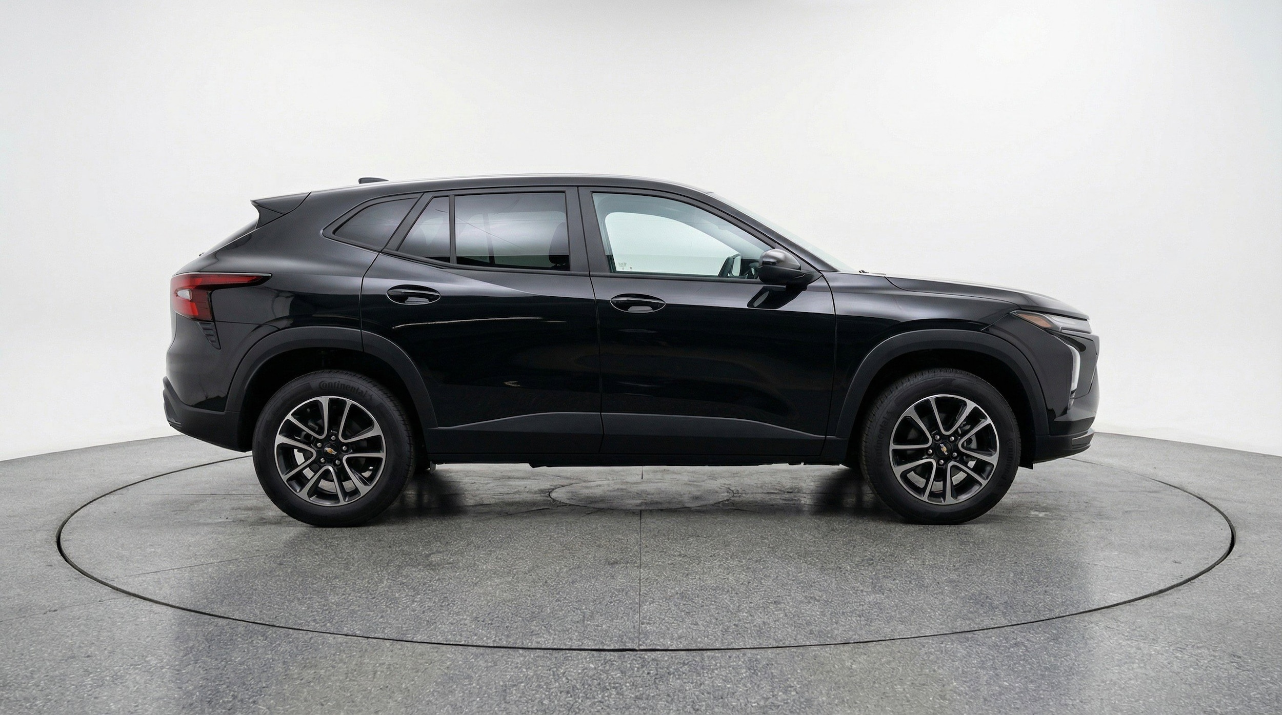 Thumbnail: 2025 Chevrolet TrailBlazer - 11