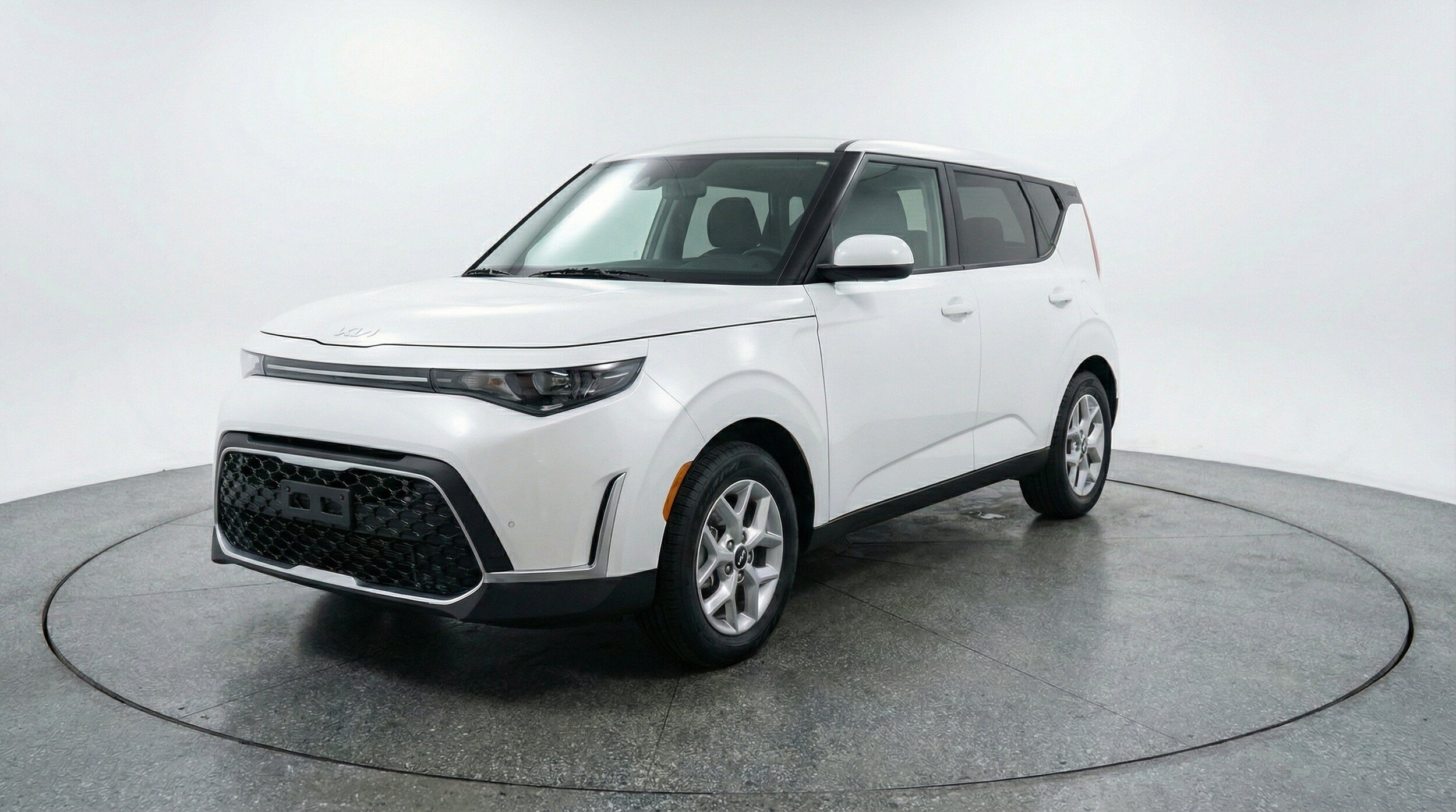 Thumbnail: 2025 Kia Soul - 3