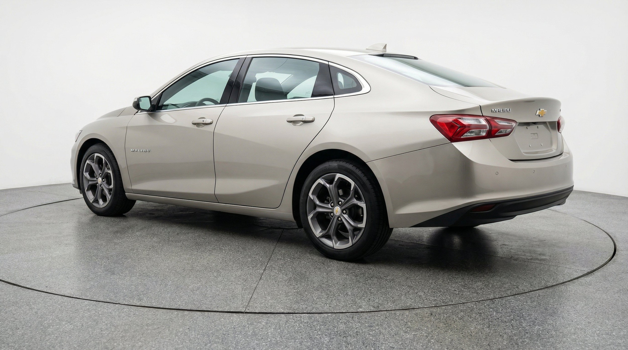 Thumbnail: 2024 Chevrolet Malibu - 6