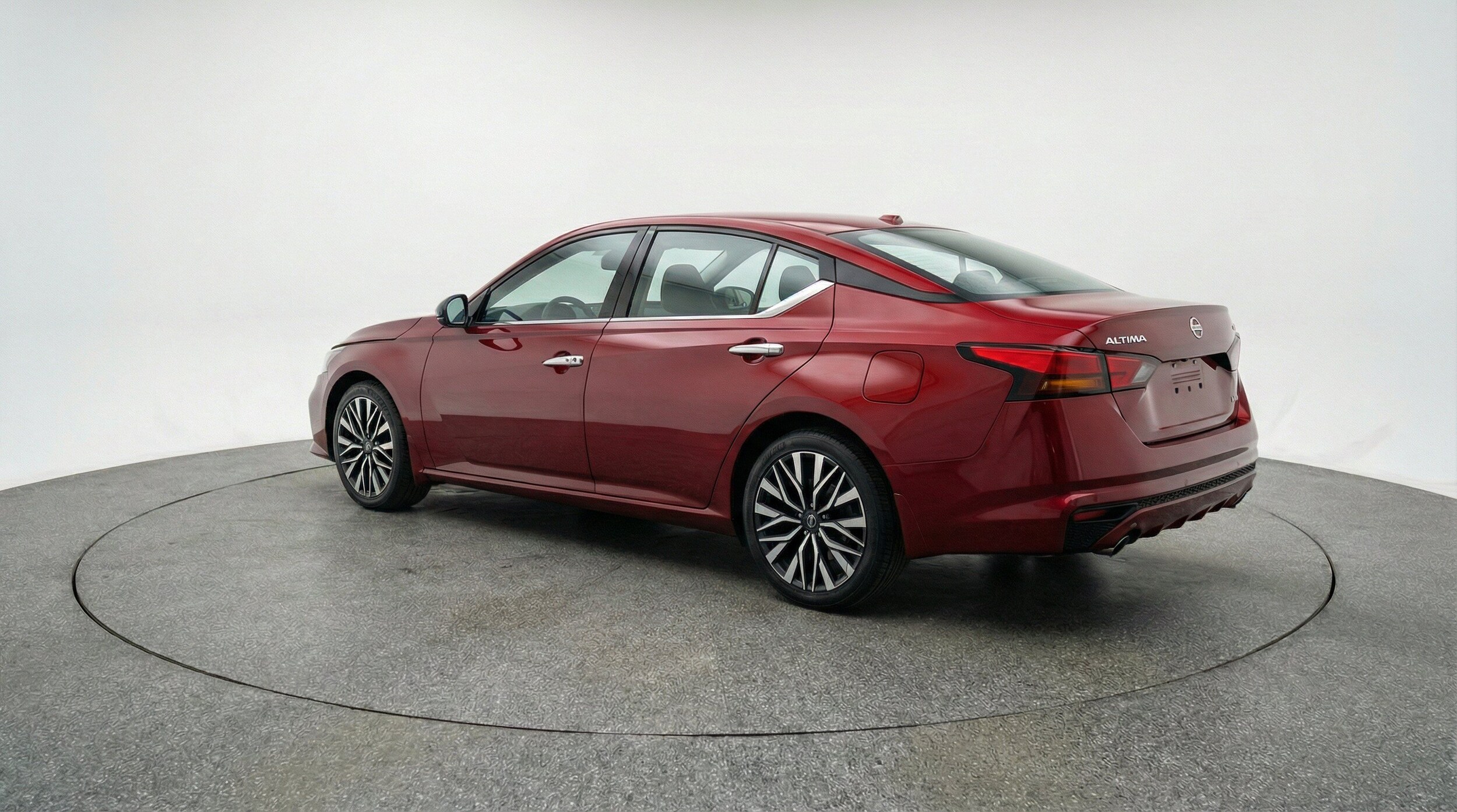 Thumbnail: 2025 Nissan Altima - 6