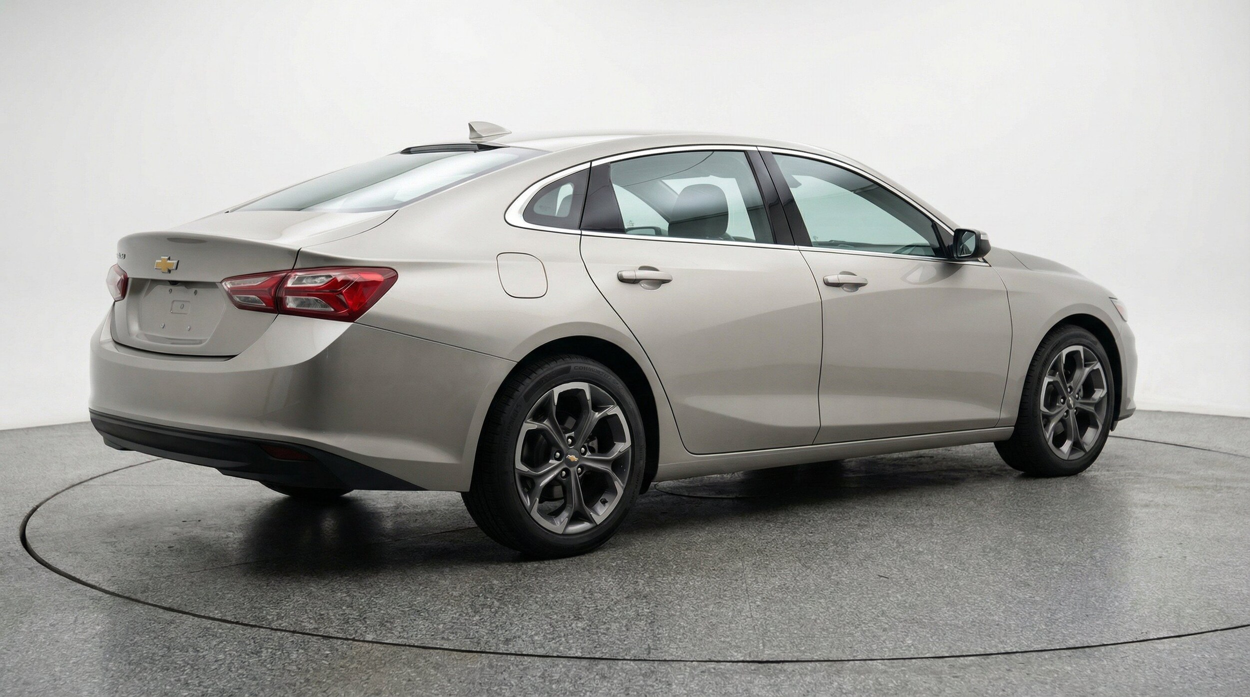 Thumbnail: 2024 Chevrolet Malibu - 9