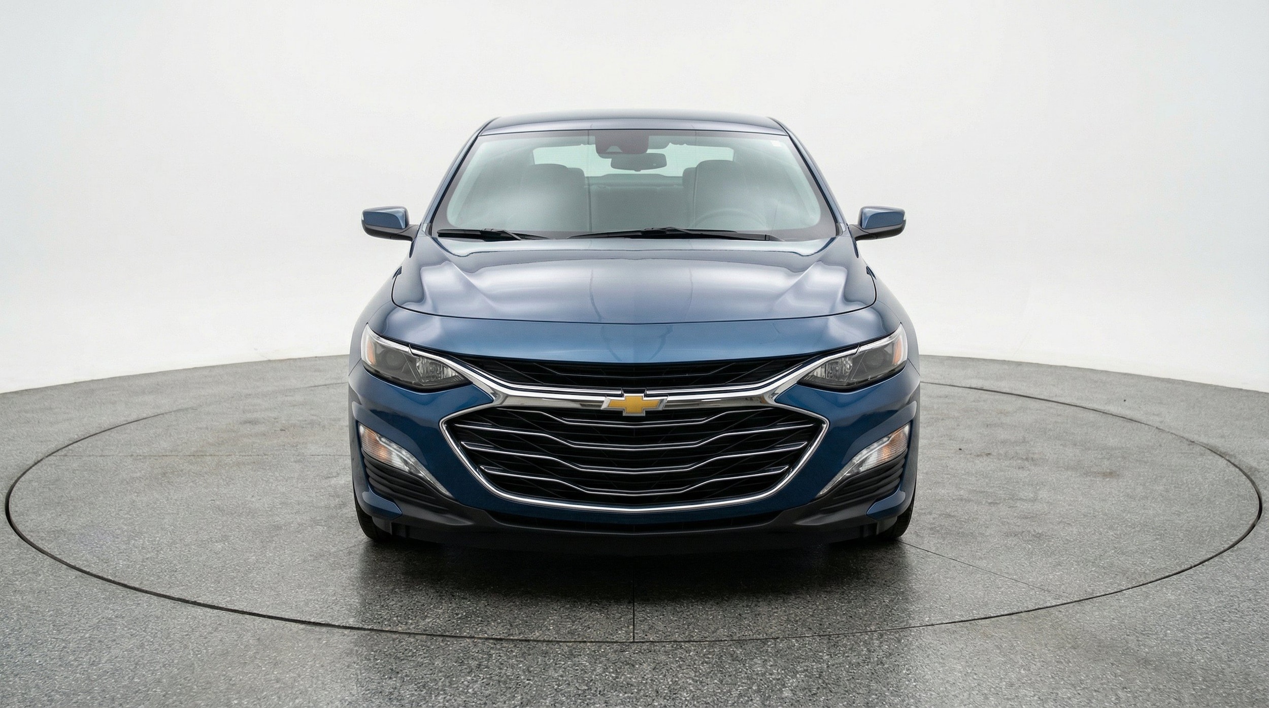 Thumbnail: 2024 Chevrolet Malibu - 2