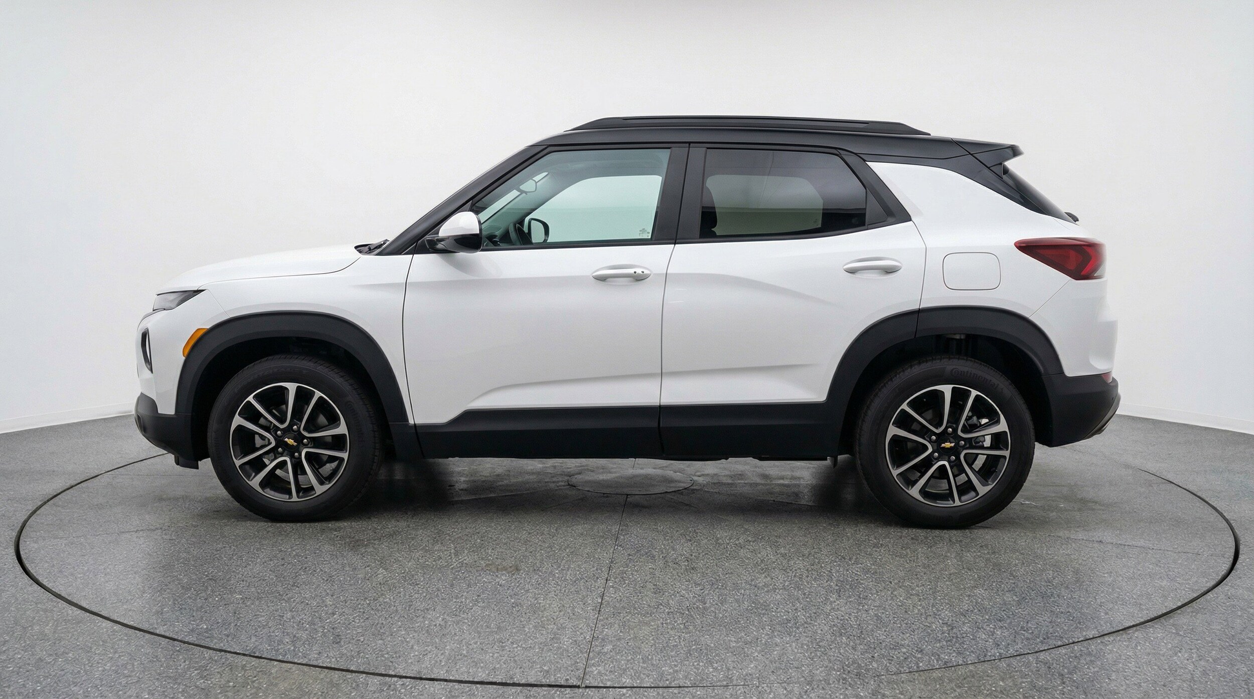 Thumbnail: 2025 Chevrolet TrailBlazer - 5
