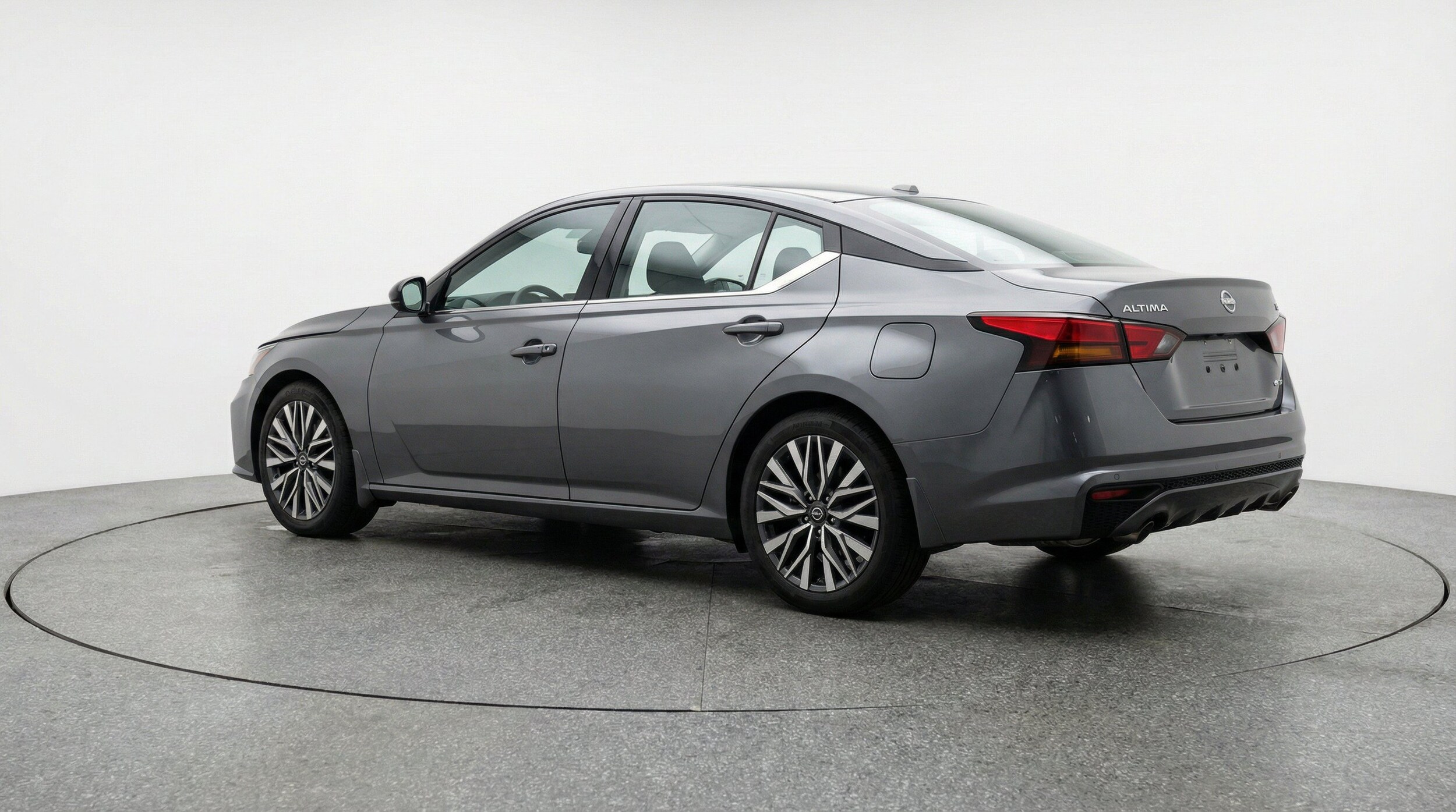 Thumbnail: 2025 Nissan Altima - 6