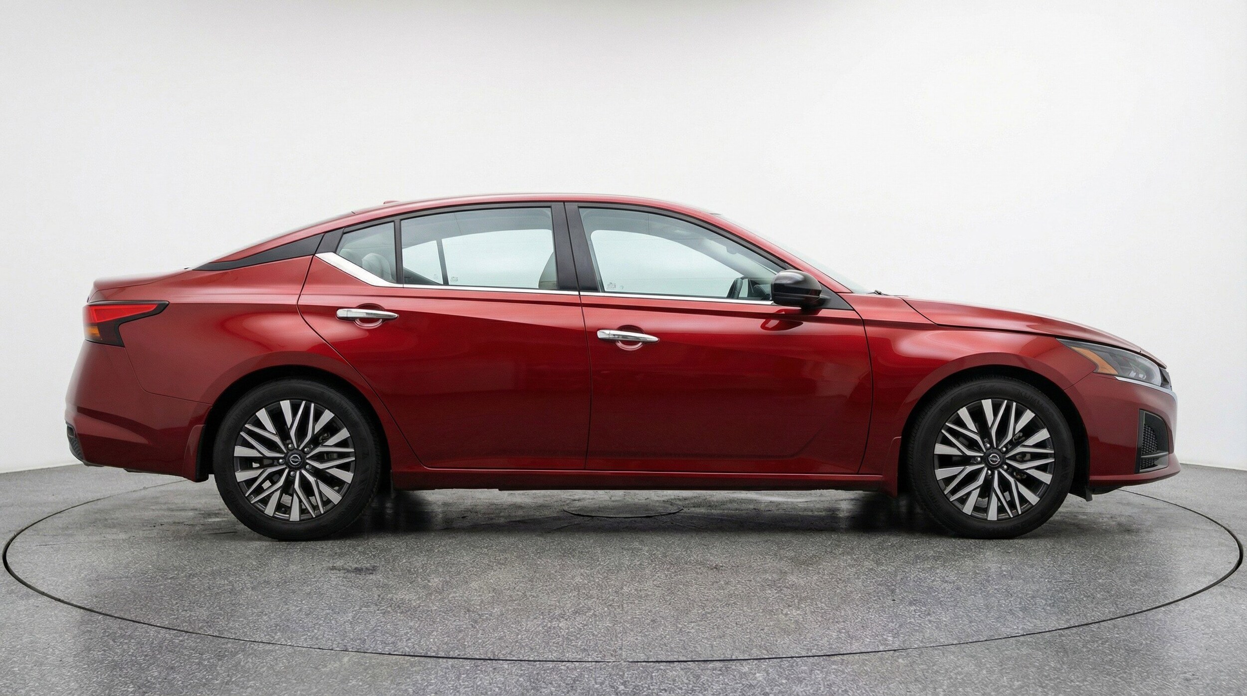 Thumbnail: 2025 Nissan Altima - 11