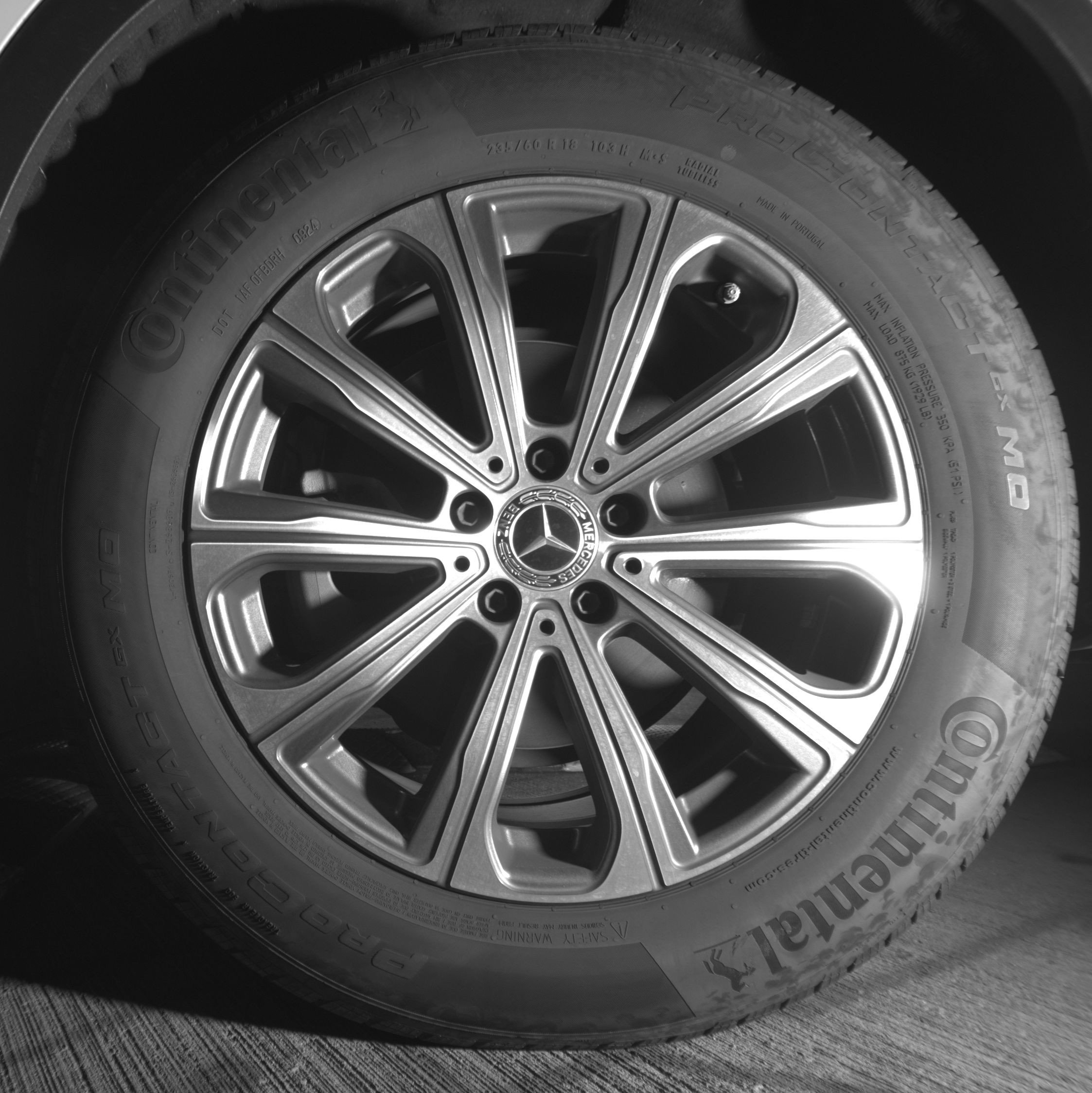 Thumbnail: 2024 Mercedes-Benz GLC - 14