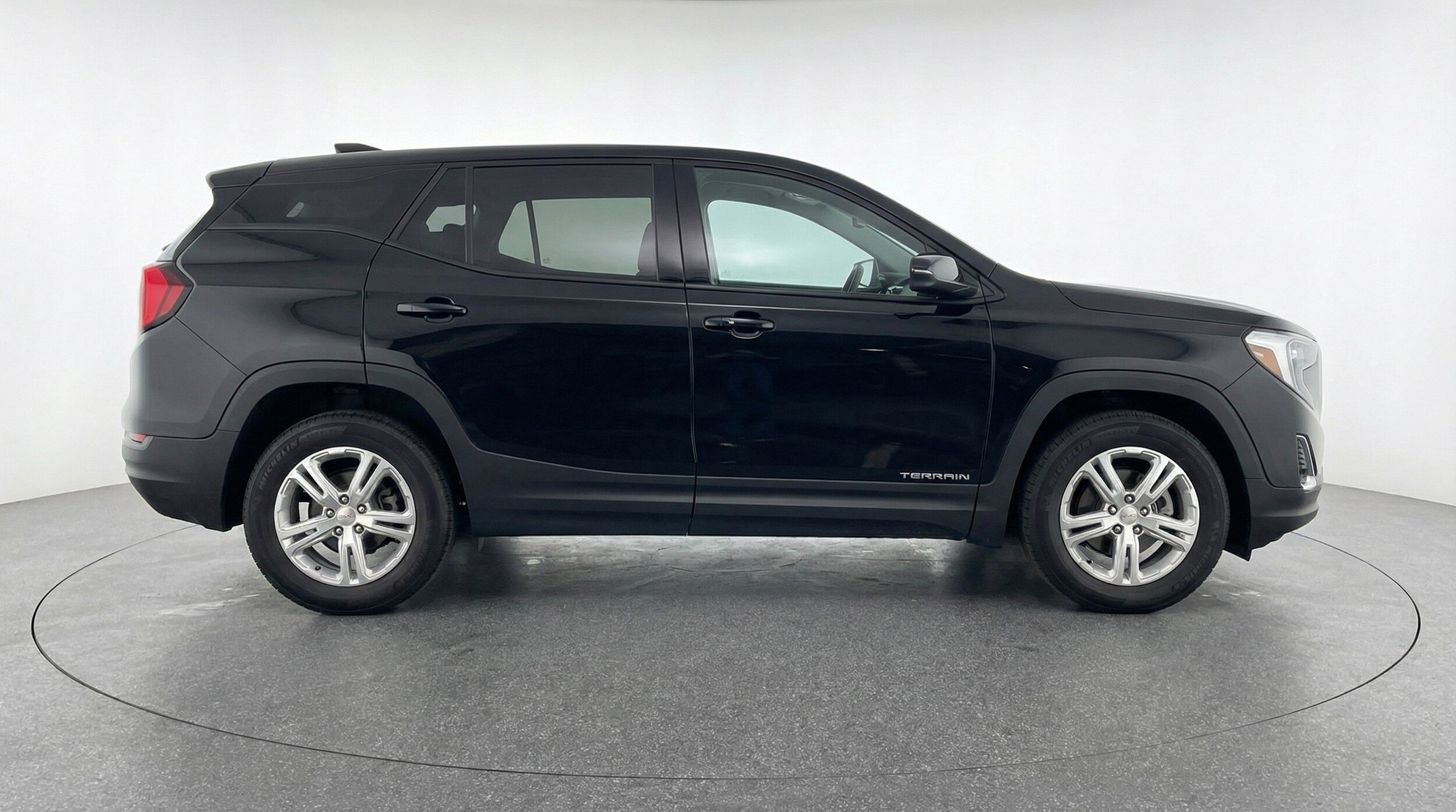 Thumbnail: 2024 GMC Terrain - 11