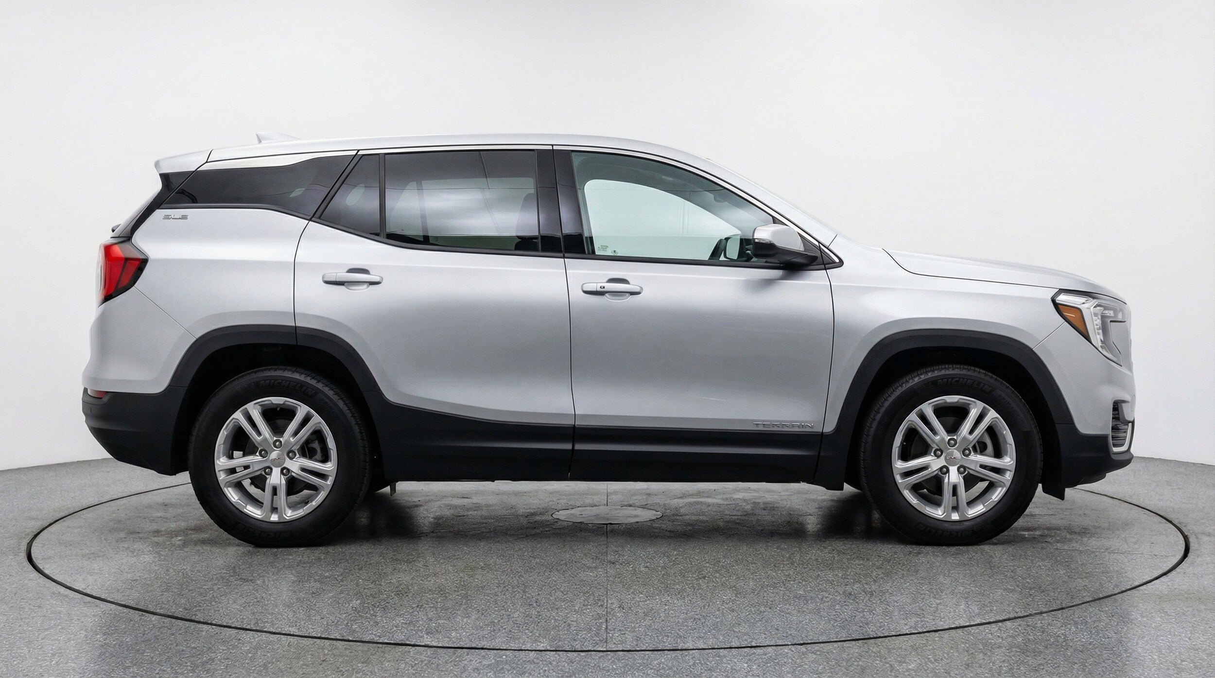 Thumbnail: 2024 GMC Terrain - 11