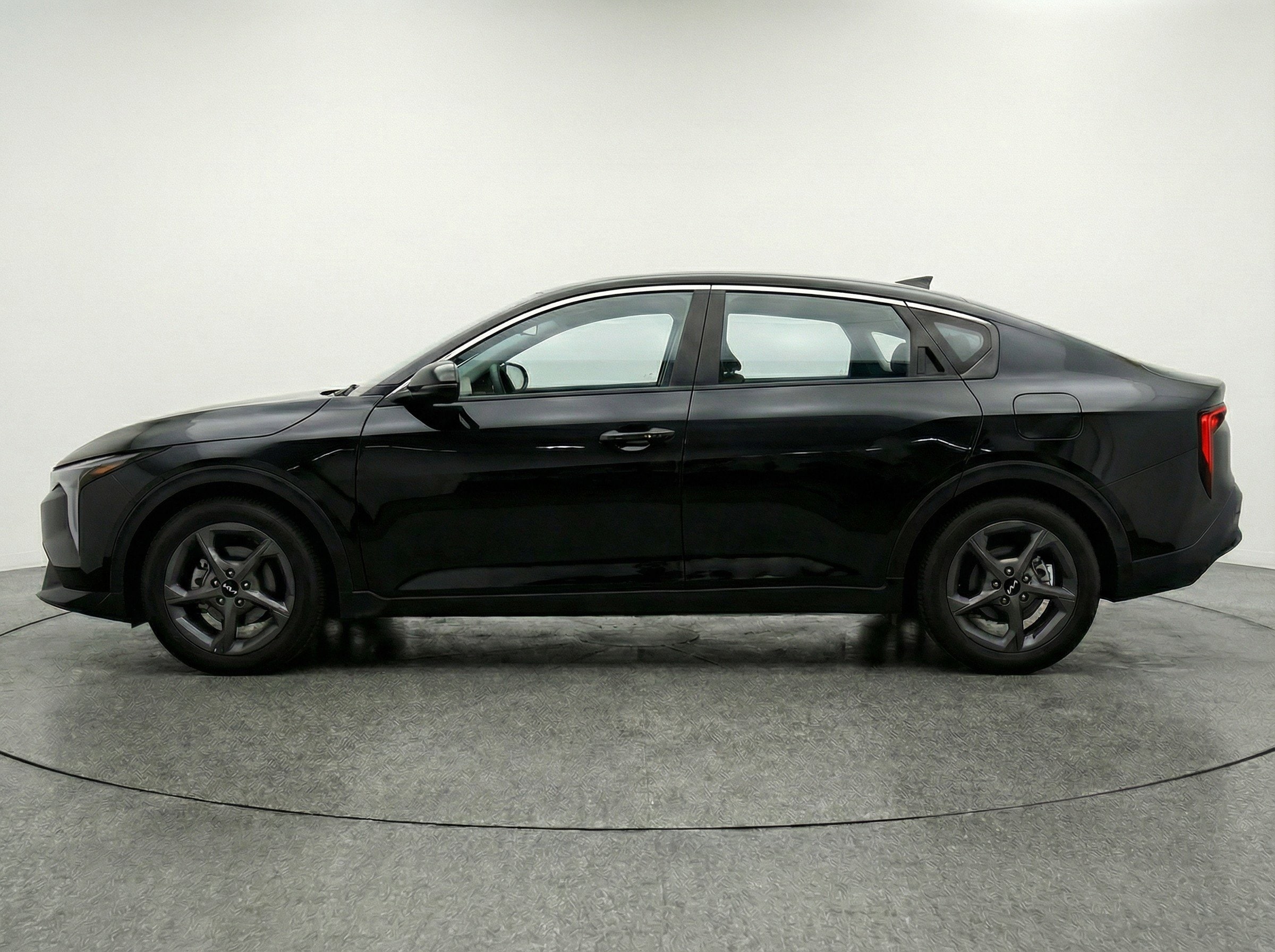 Thumbnail: 2025 Kia K4 - 5