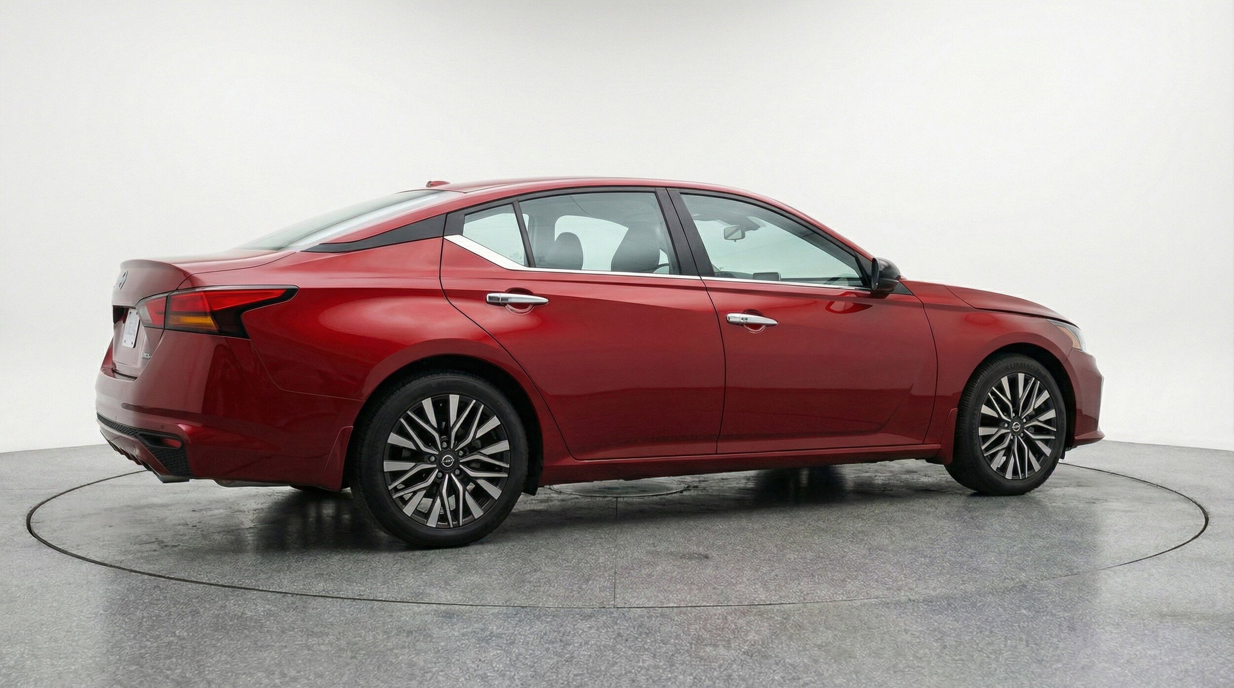 Thumbnail: 2025 Nissan Altima - 9