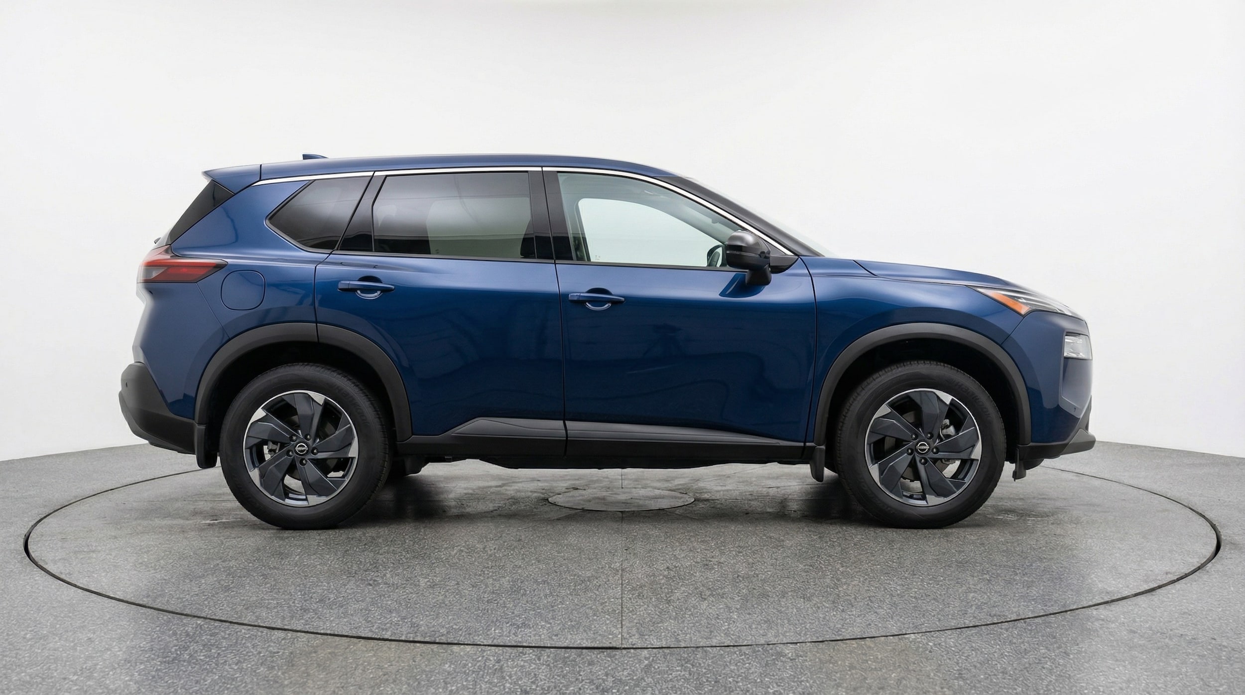 Thumbnail: 2025 Nissan Rogue - 8