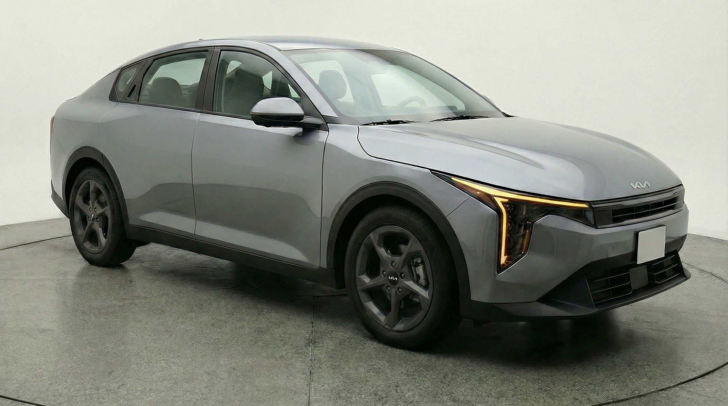 Thumbnail: 2025 Kia K4 - 1