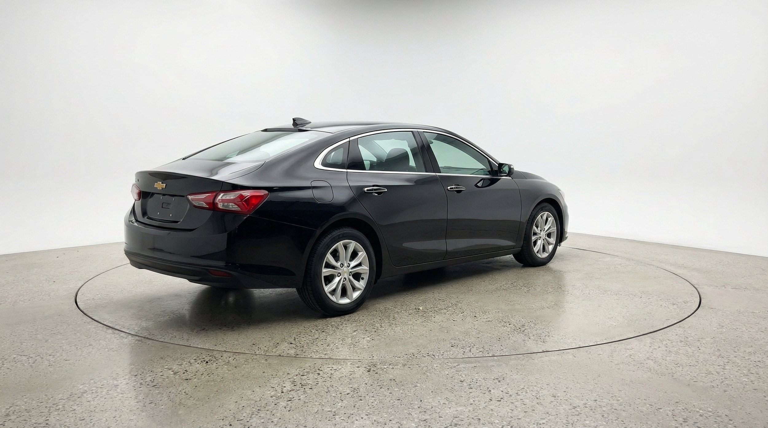Thumbnail: 2024 Chevrolet Malibu - 9
