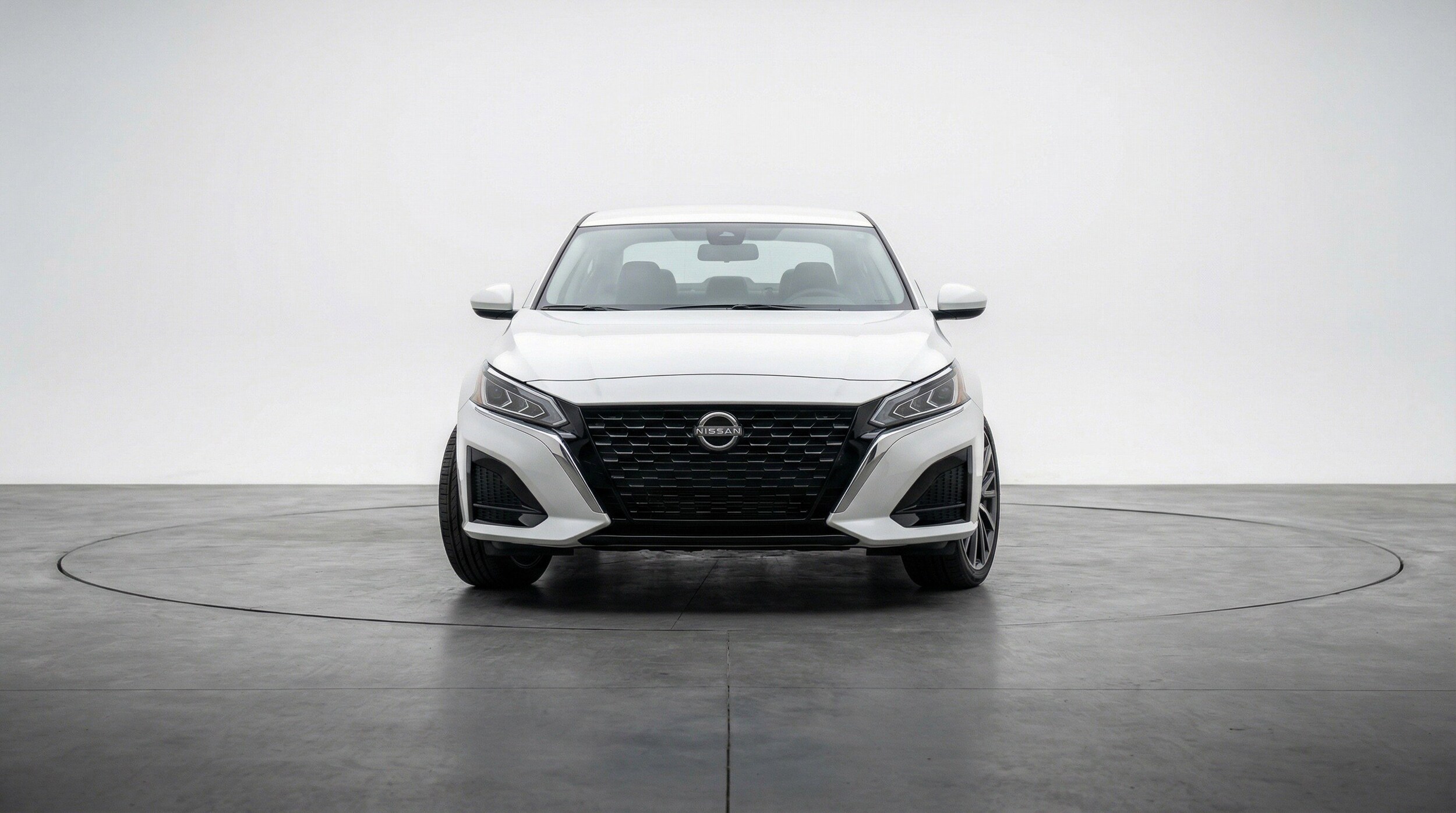 Thumbnail: 2025 Nissan Altima - 2