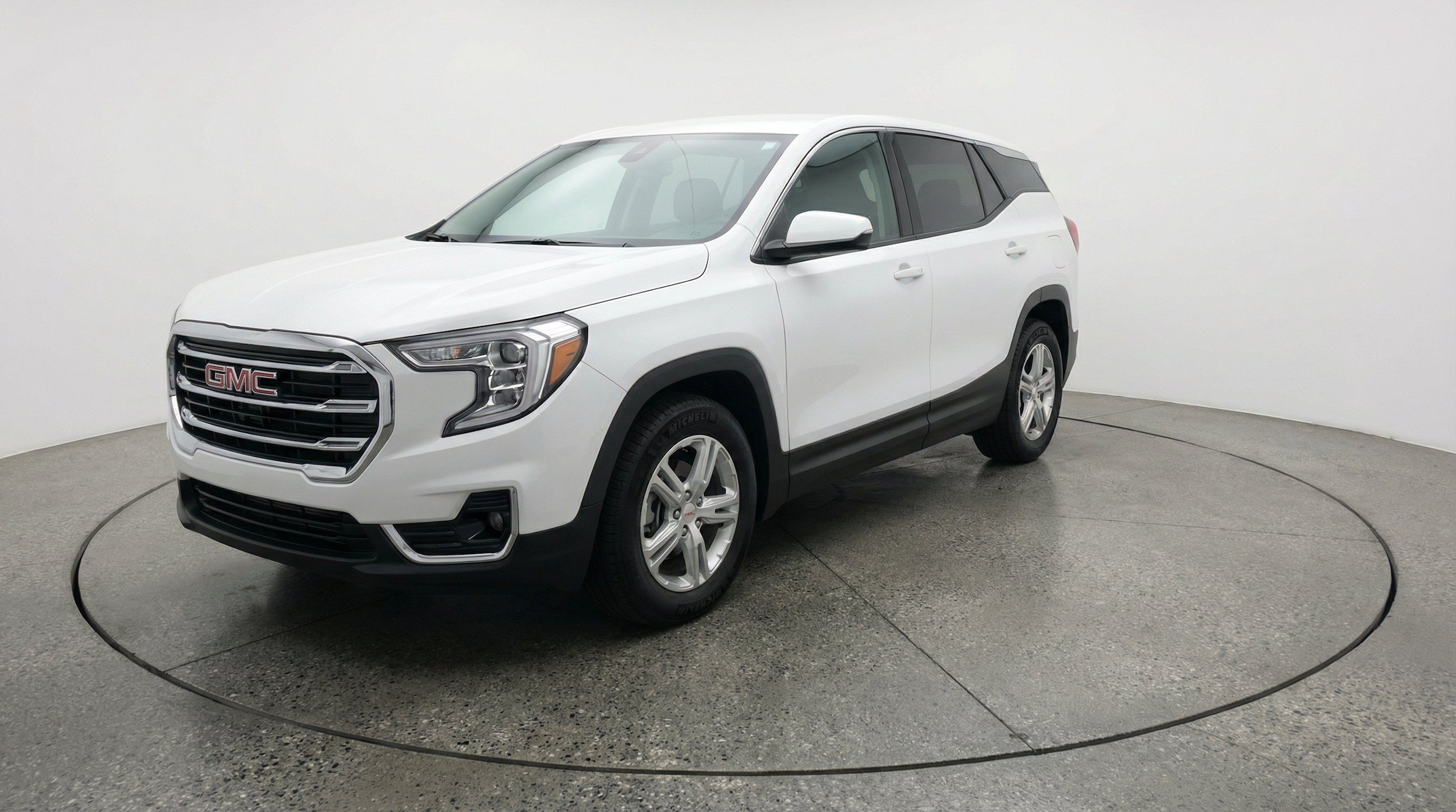 Thumbnail: 2024 GMC Terrain - 3