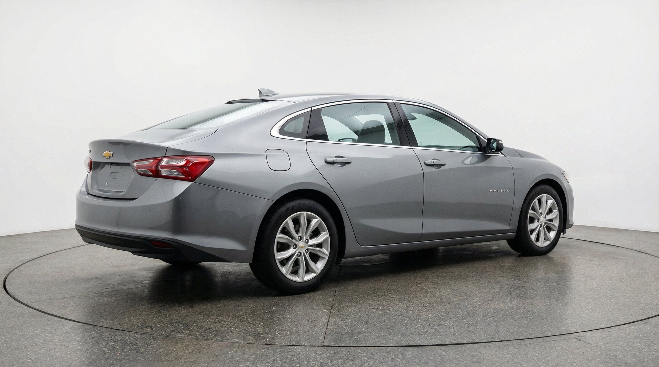 Thumbnail: 2024 Chevrolet Malibu - 9