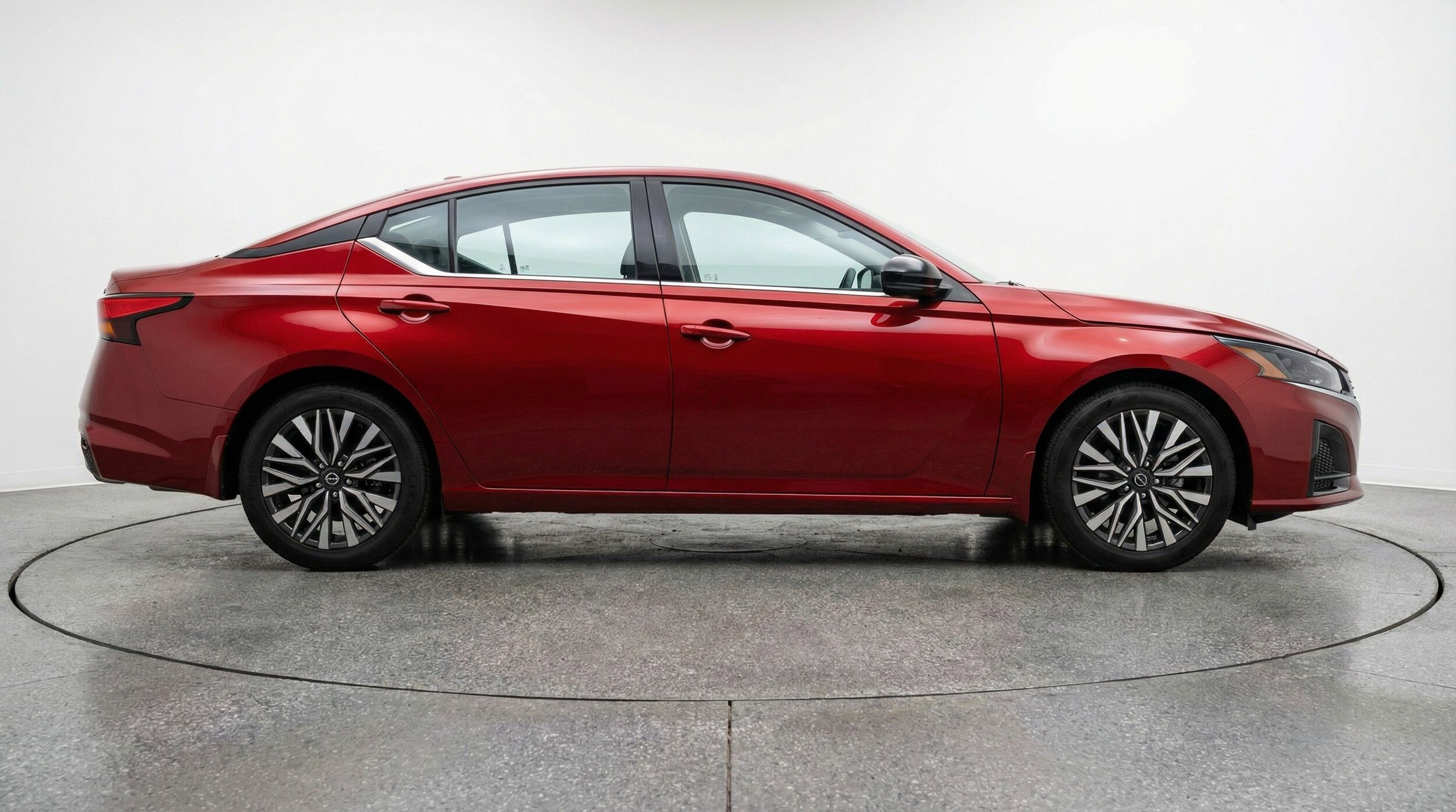 Thumbnail: 2025 Nissan Altima - 11