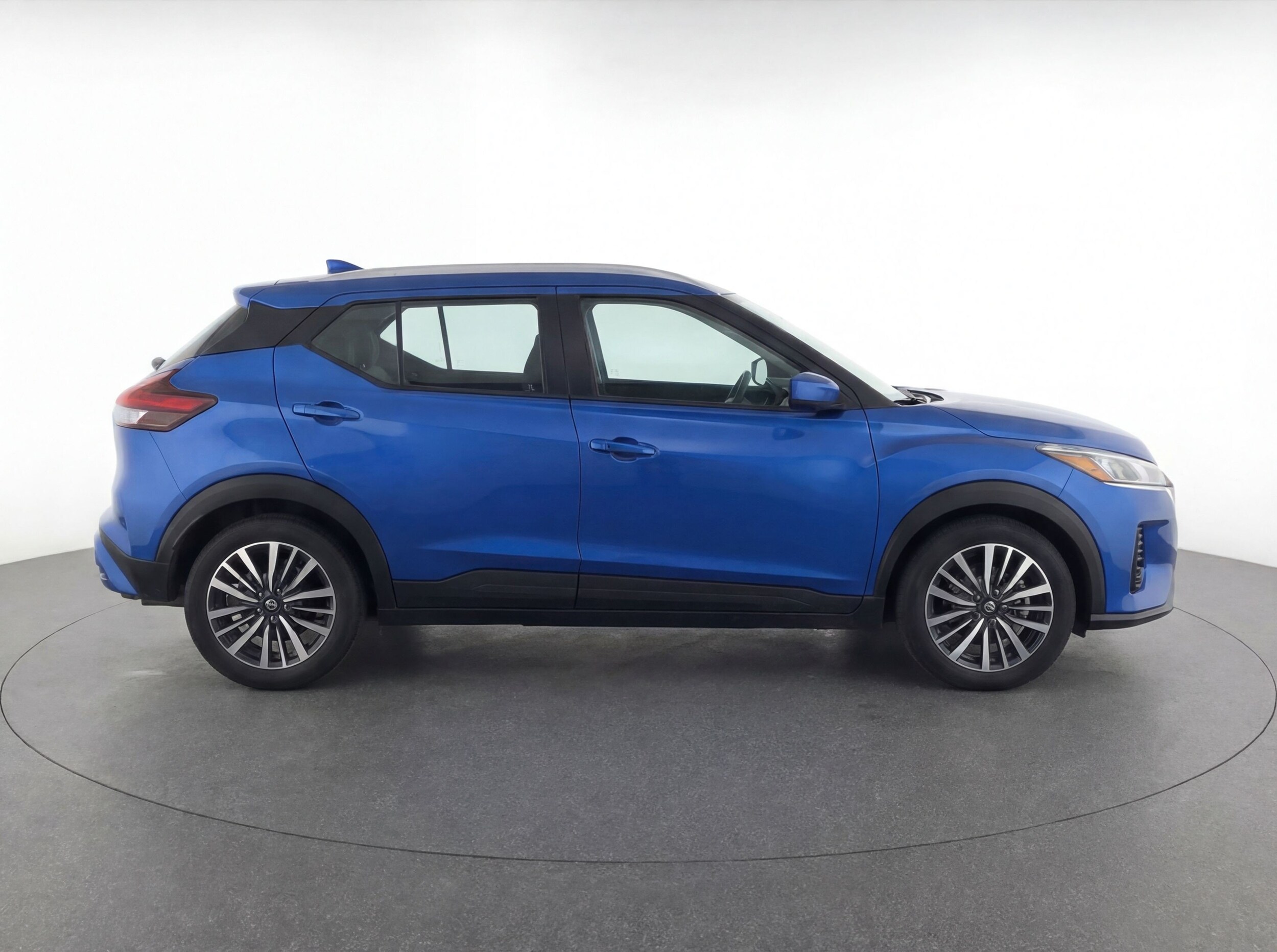 Thumbnail: 2024 Nissan Kicks - 11